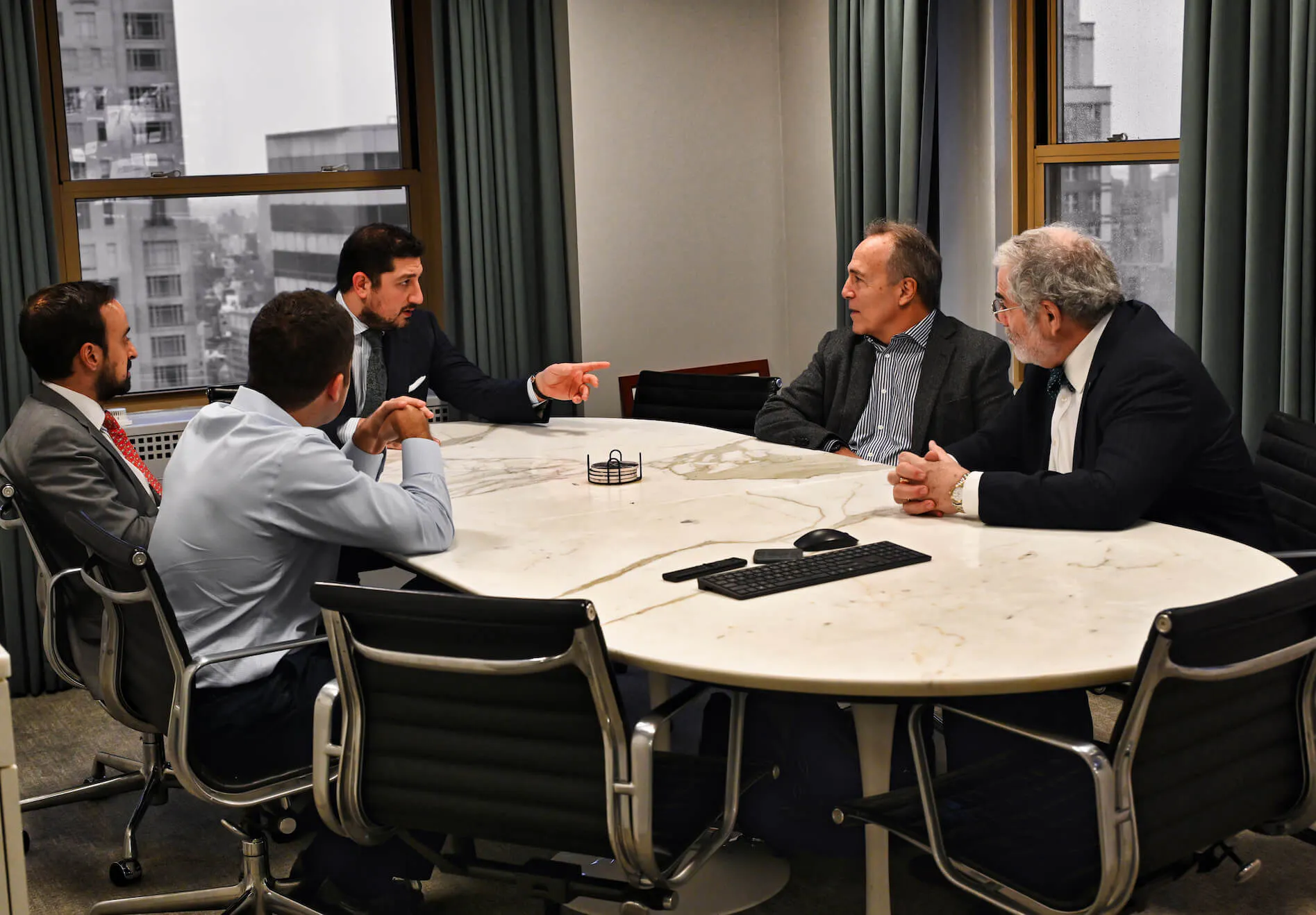 Why You Need a Reputable Commercial Litigation Attorney