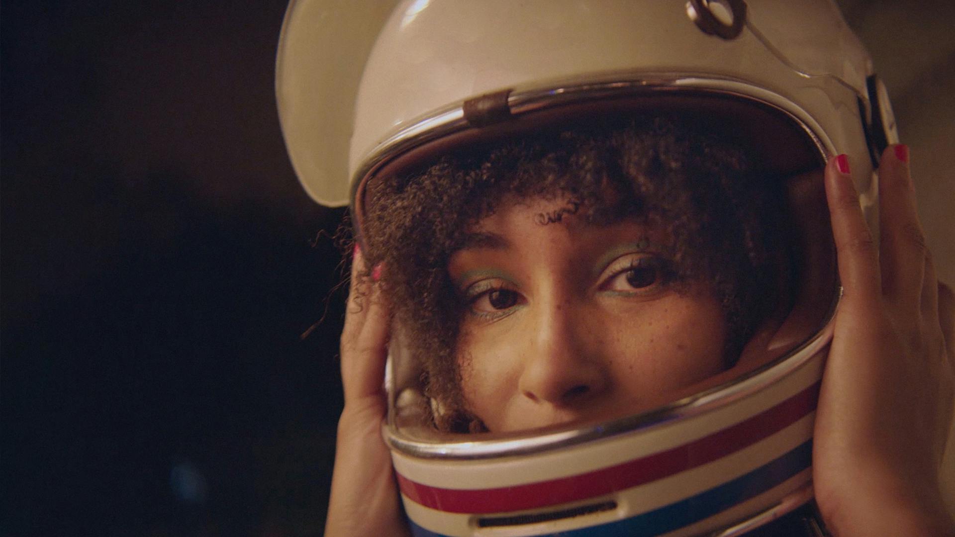 Même Comestics women helmet