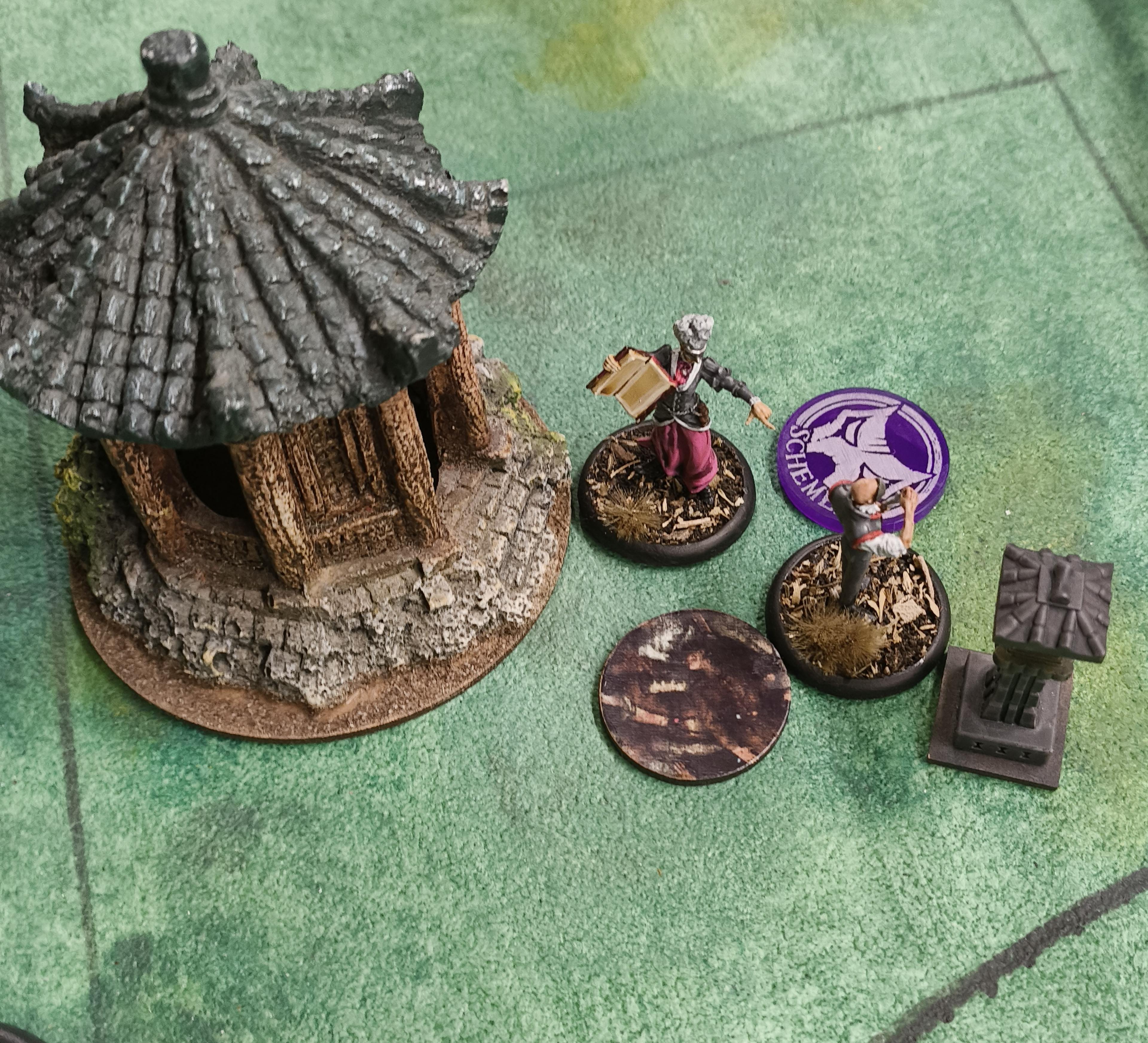 Elite models near a Corpse Marker
