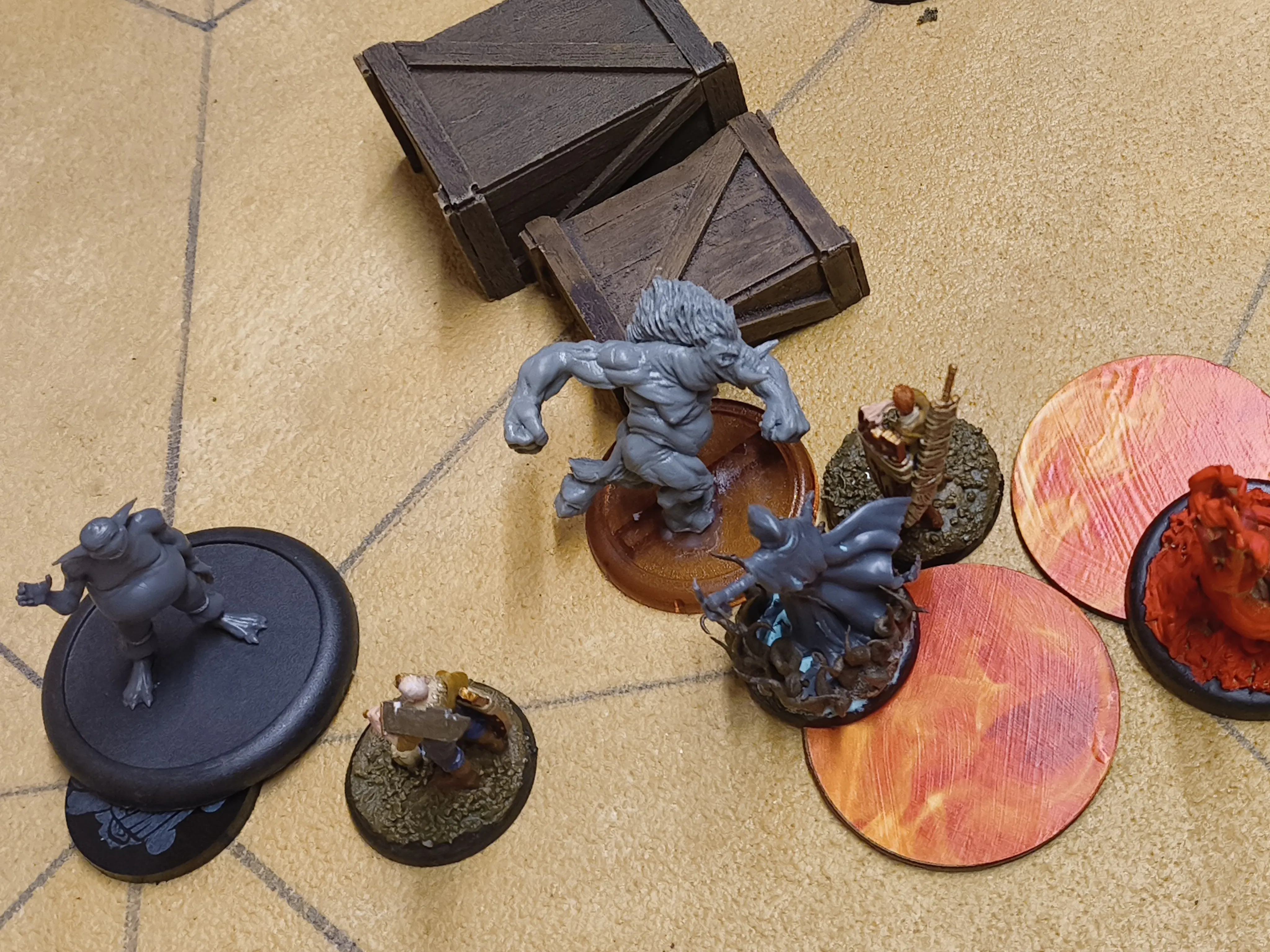 A SwineCursed engaged by other Malifaux models, with Fungal models looking on from the flanks