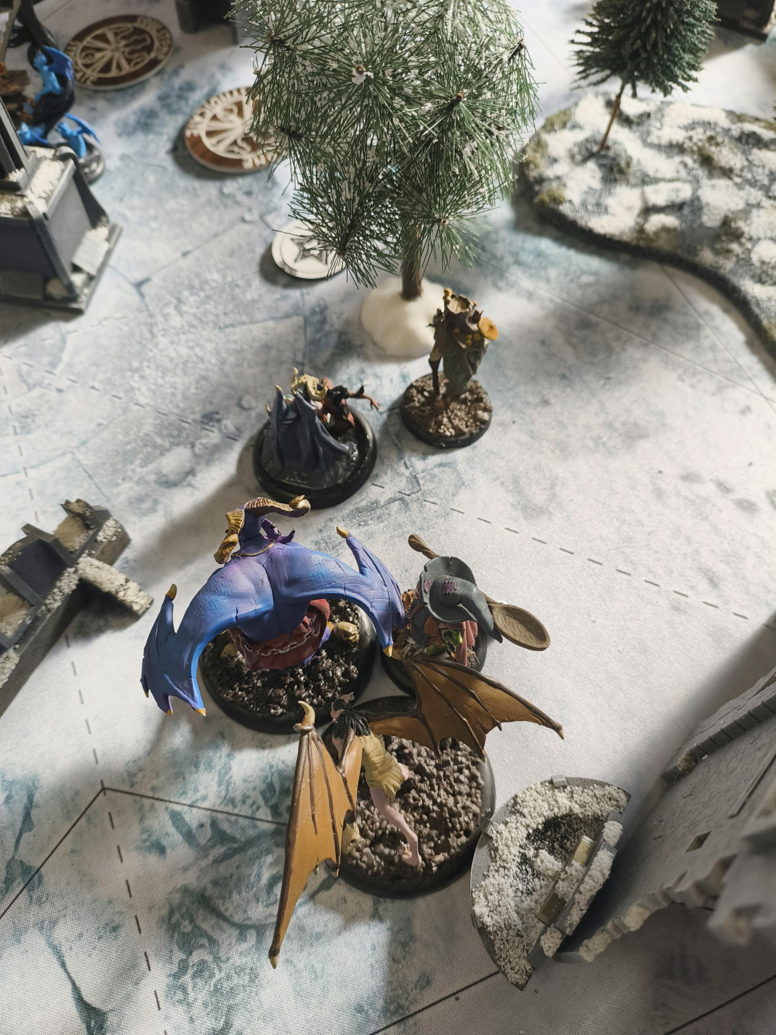 Mah Tucket surronded by Returned models