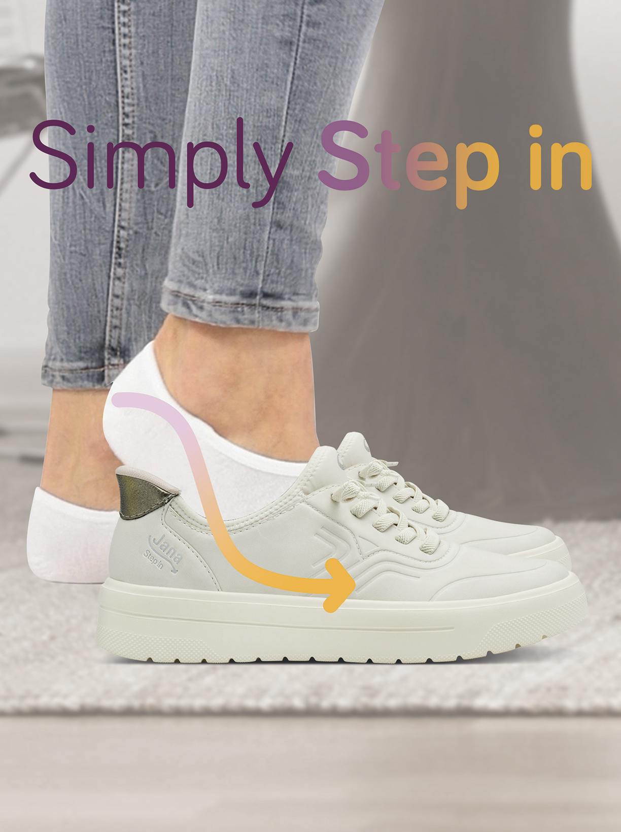 ein beiger jana step in sneaker wo gerade eine person reinschlüpft mit dem Titel "Simply Step in"