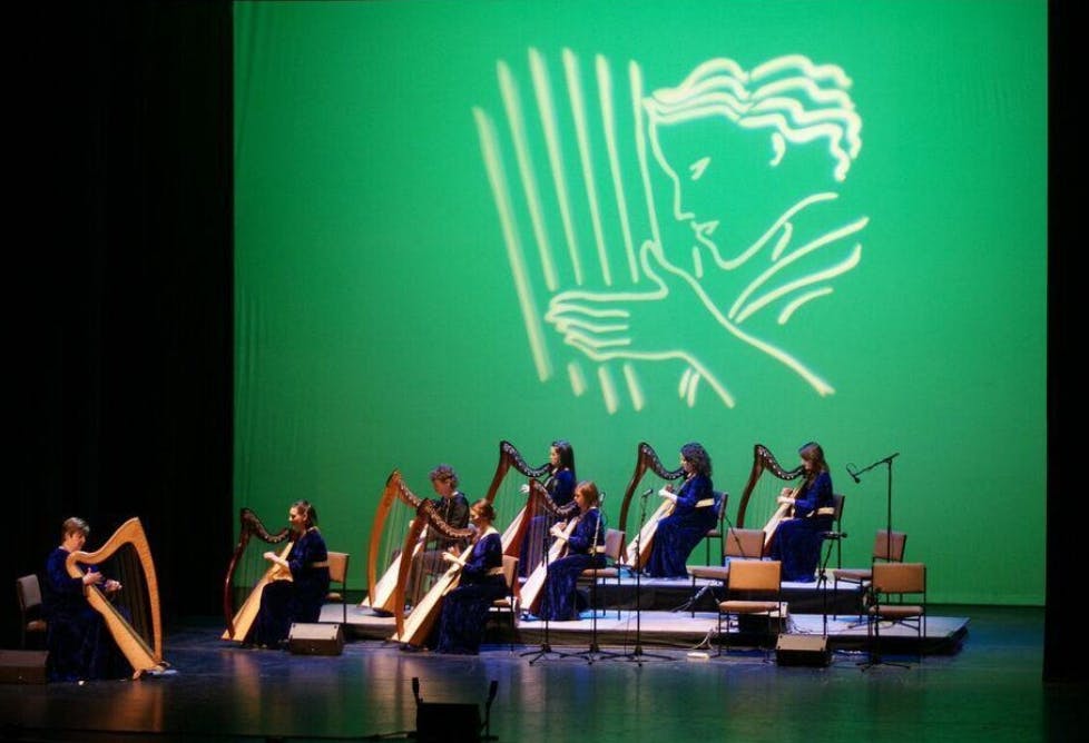 Full stage harpers green