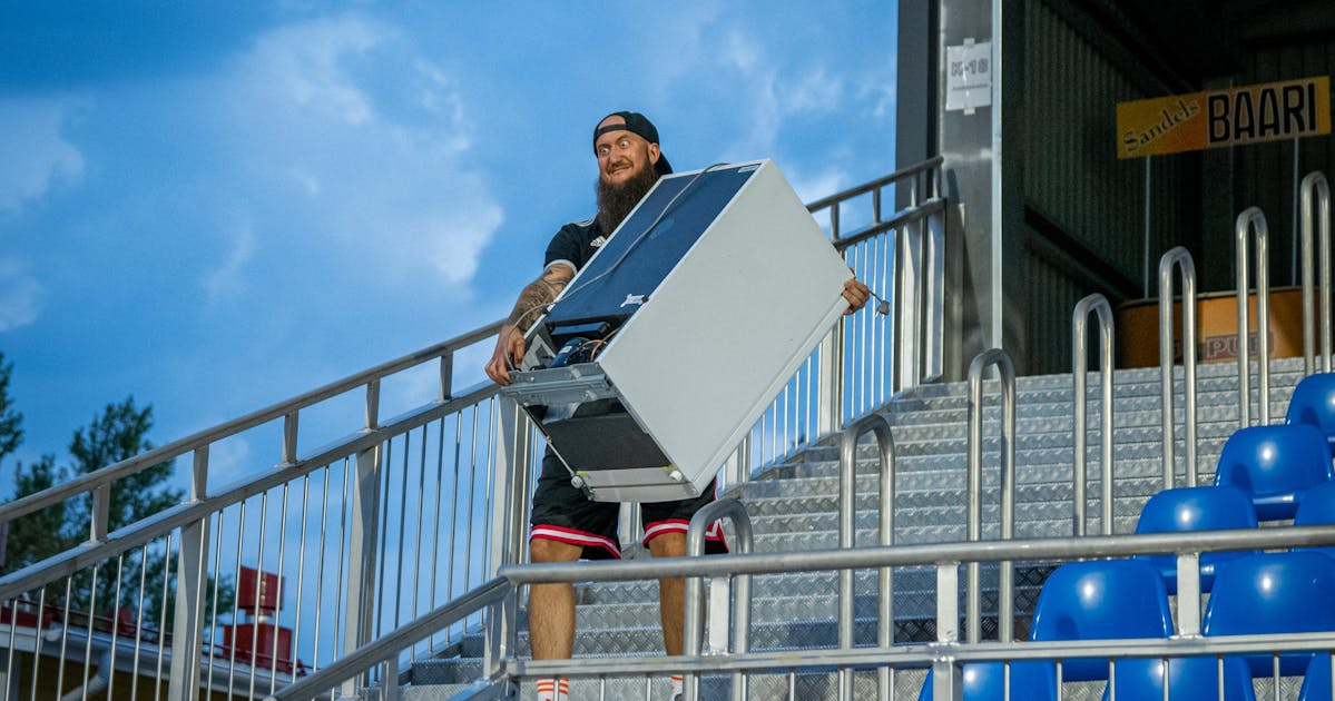 Tuhannet kiitokset talkoolaiset!