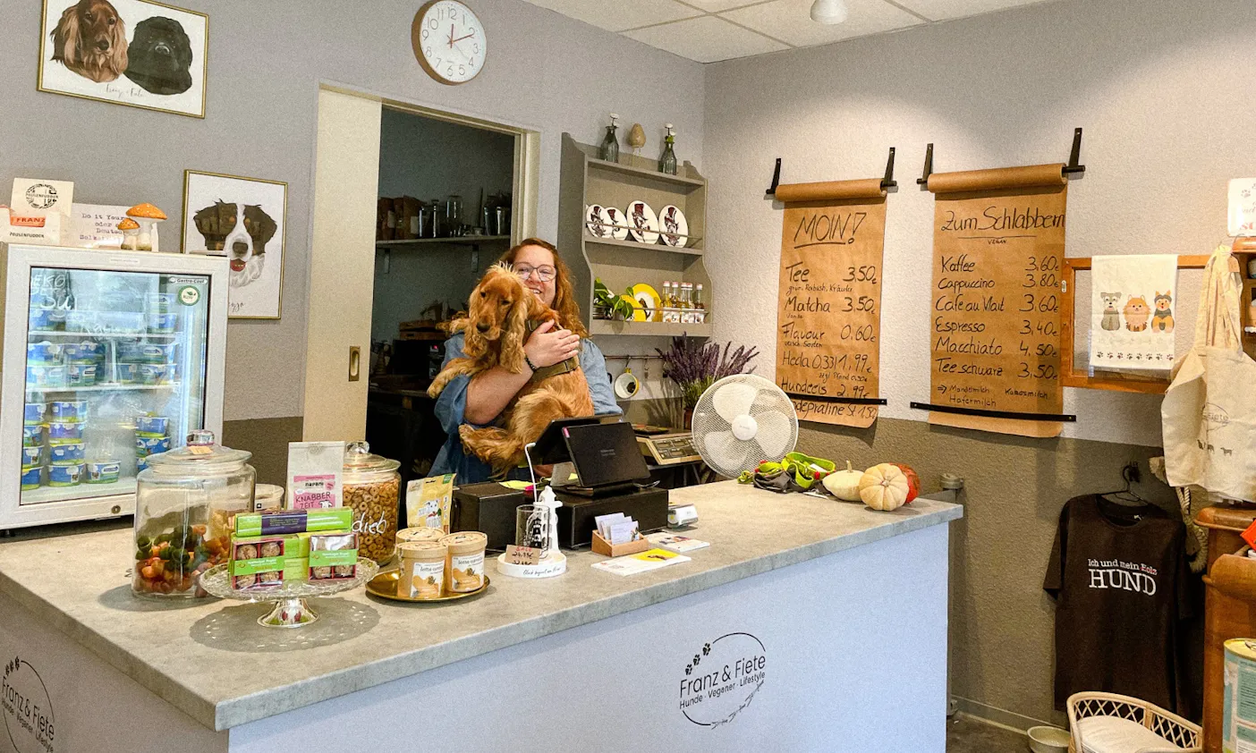 Daniela Heurich: Franz & Fiete ist als vegane Hundeboutique ein Pionier in der Hundewelt