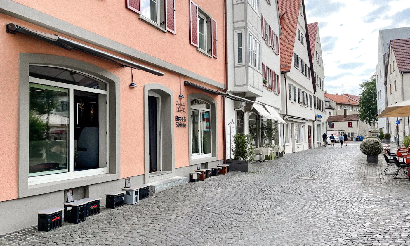 Brot & Stühle