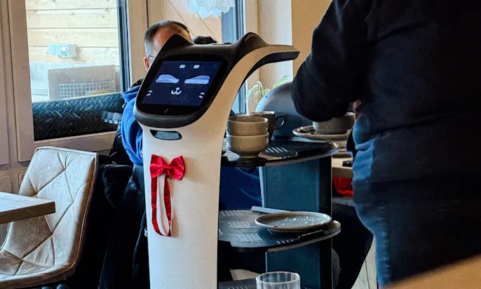 Roboter in der Bretterbude