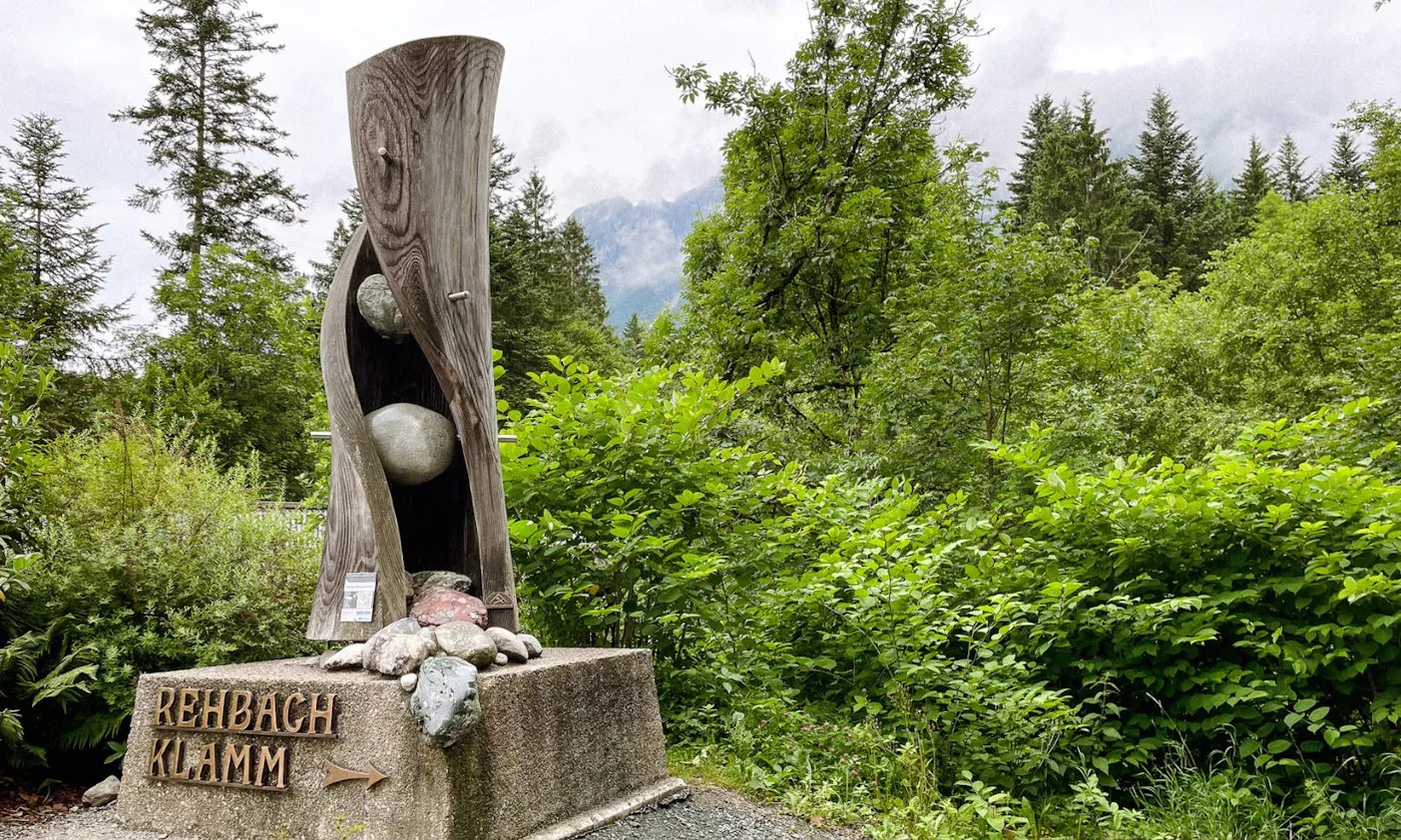 Wandern am Rehbachklamm mit Hund