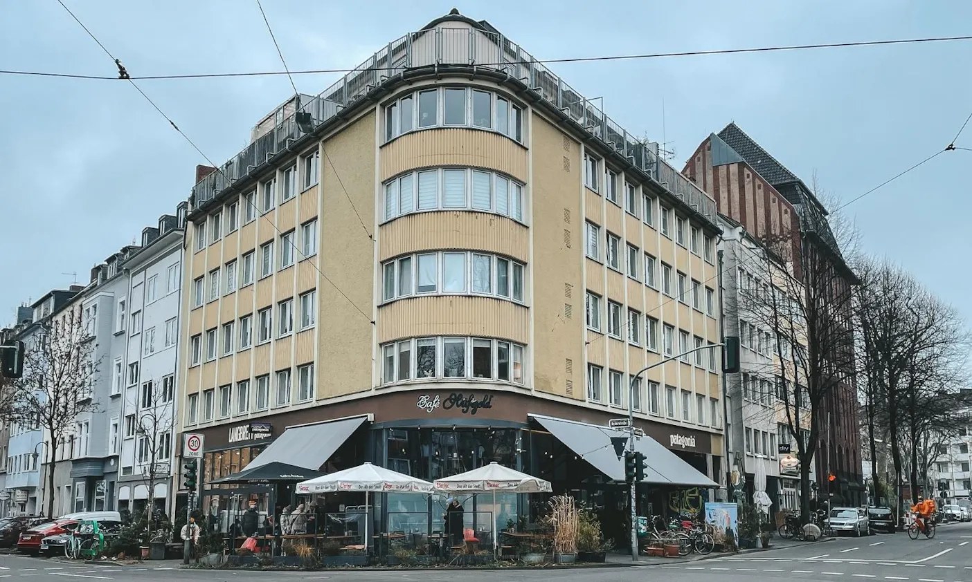 Hundefreundliche Cafés in Flingern: Café Hüftgold