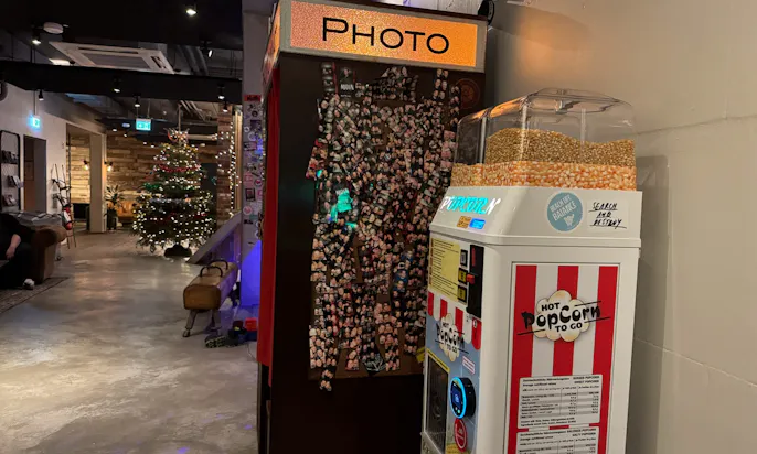 Lobby der Bretterbude in Büsum mit Popcorn