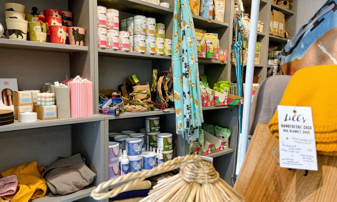 Franz & Fiete ist als vegane Hundeboutique