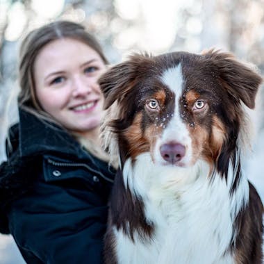 Carly über ihr Studium in Schweden mit Hund