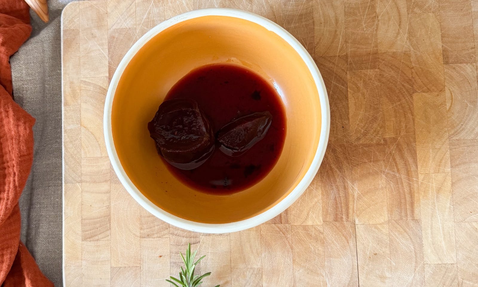 Rote Beete für Hundekekse