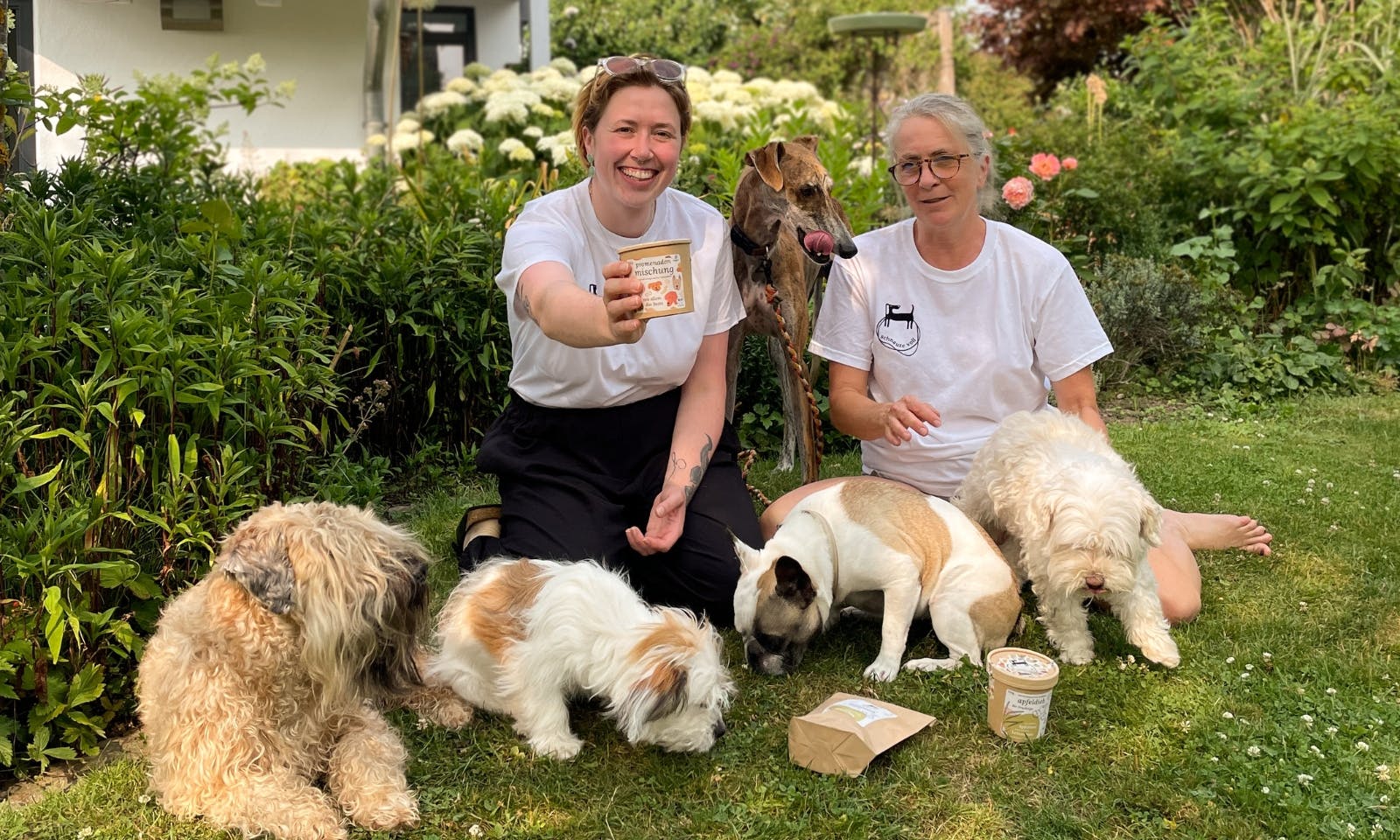 Gründerinnen von dem veganen Hundefutter-Startup schnauze voll