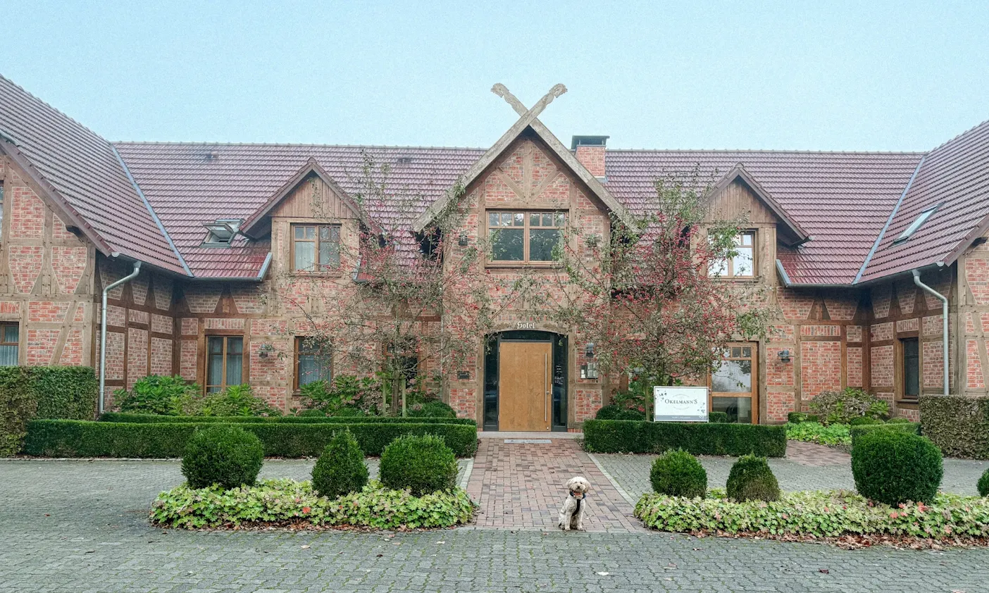 Vorderansicht des Hotels Okelmann's