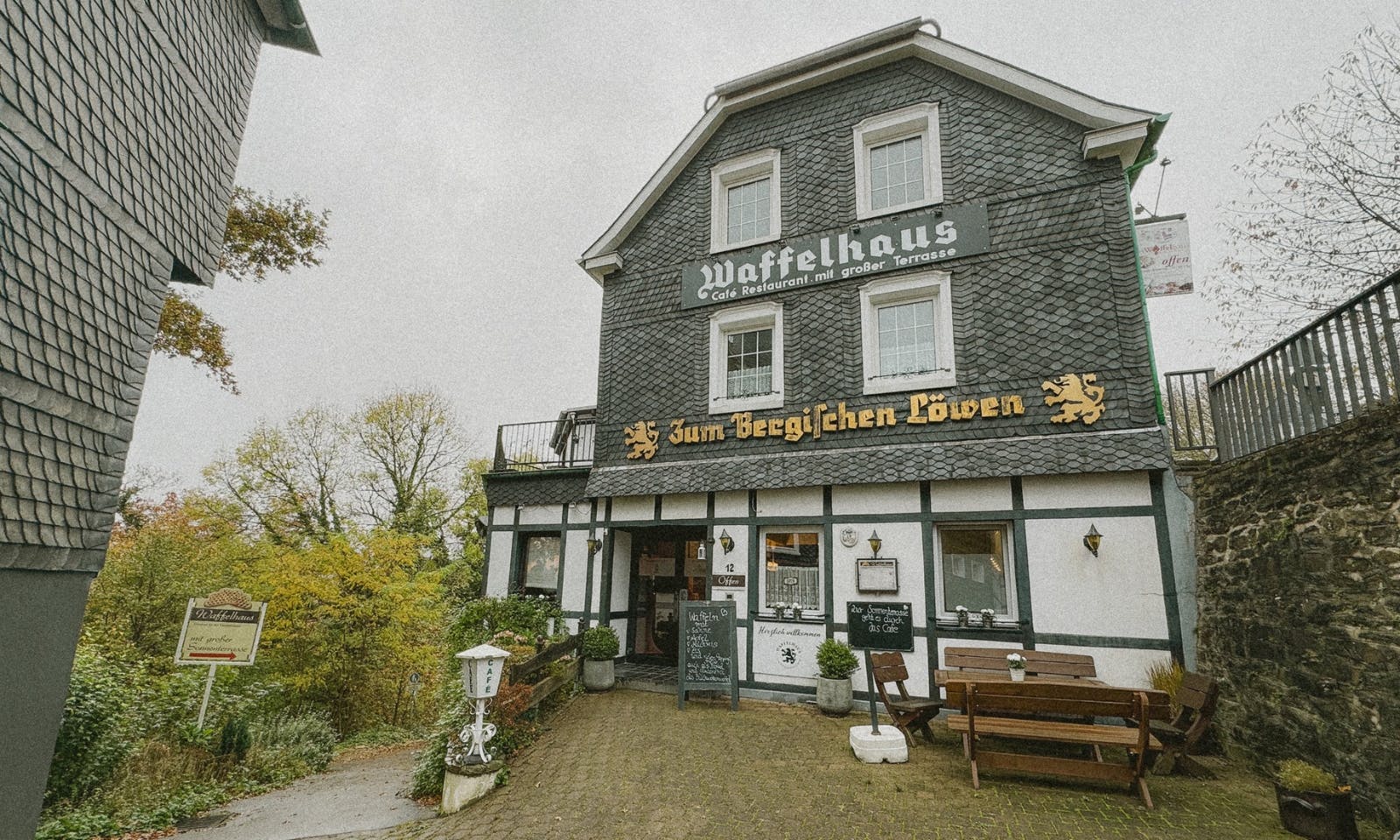hundefreundliches Waffelhaus in Solingen