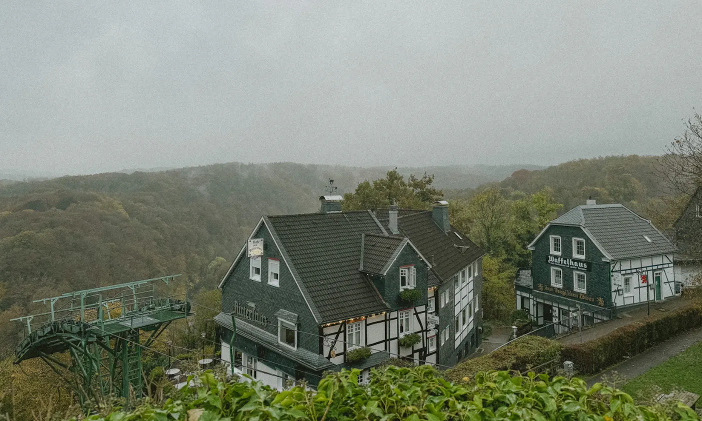 Blick auf das Waffelhaus in Solingen