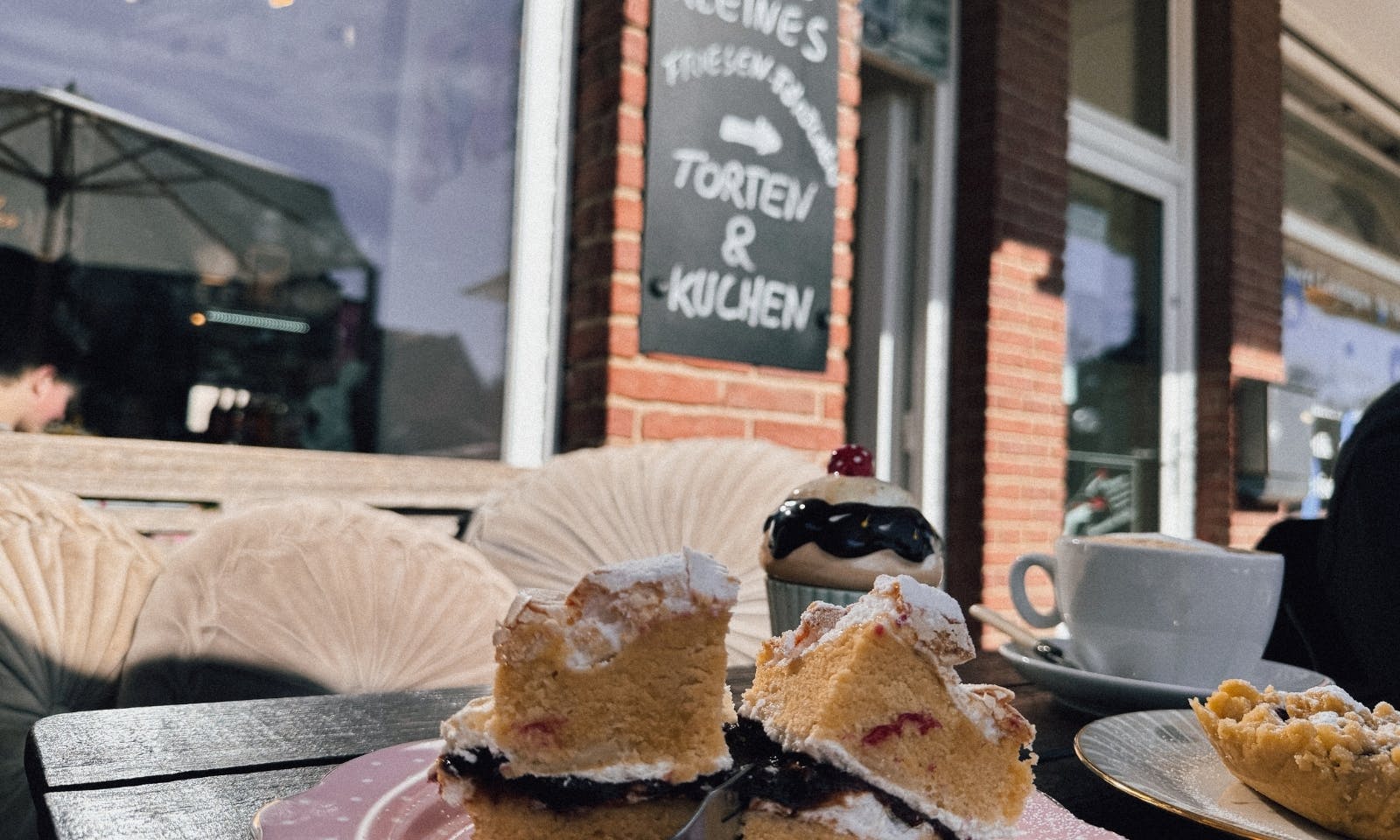Hundefreundliches Café in SPO: Kleines Friesen-Törchchen