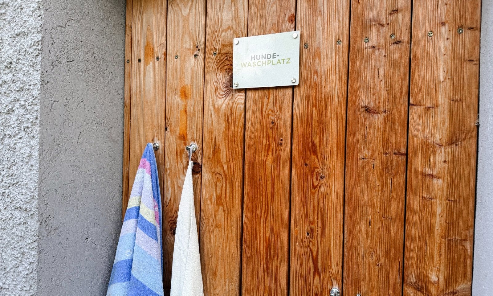 Hundewaschplatz im Hotel die Wasnerin