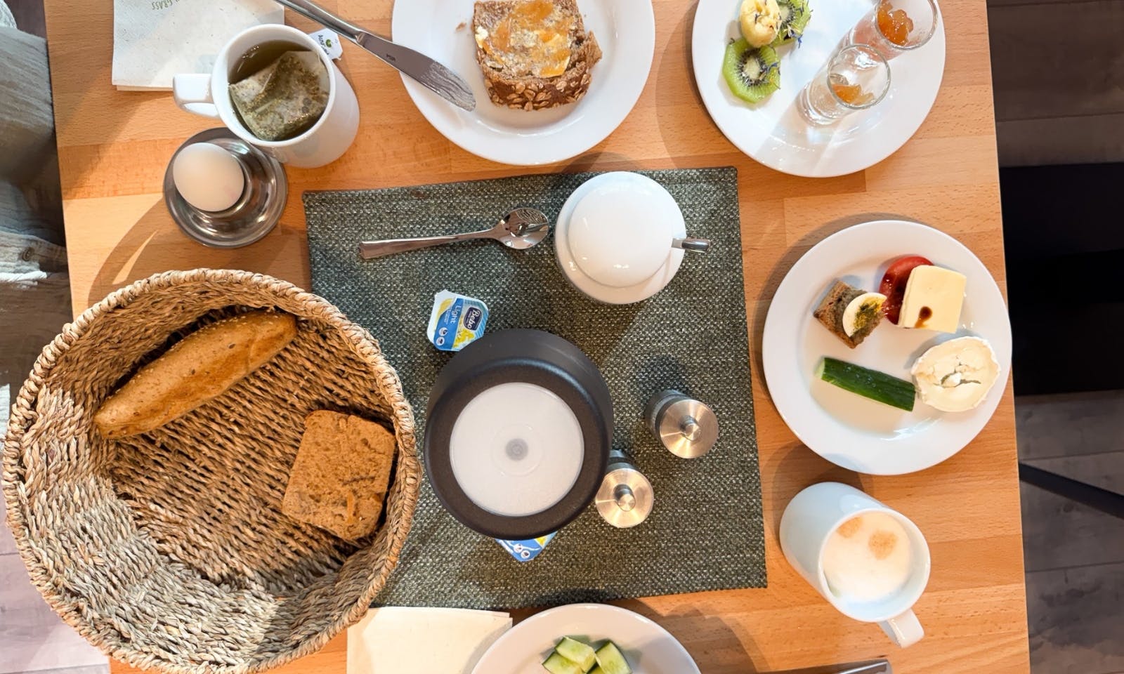 Frühstück im DOGGIA