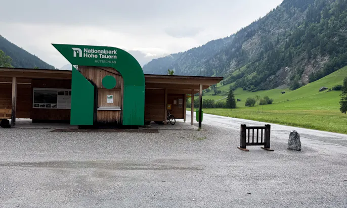 Vorderansicht des Selbstbedienungsladen am Talwirt