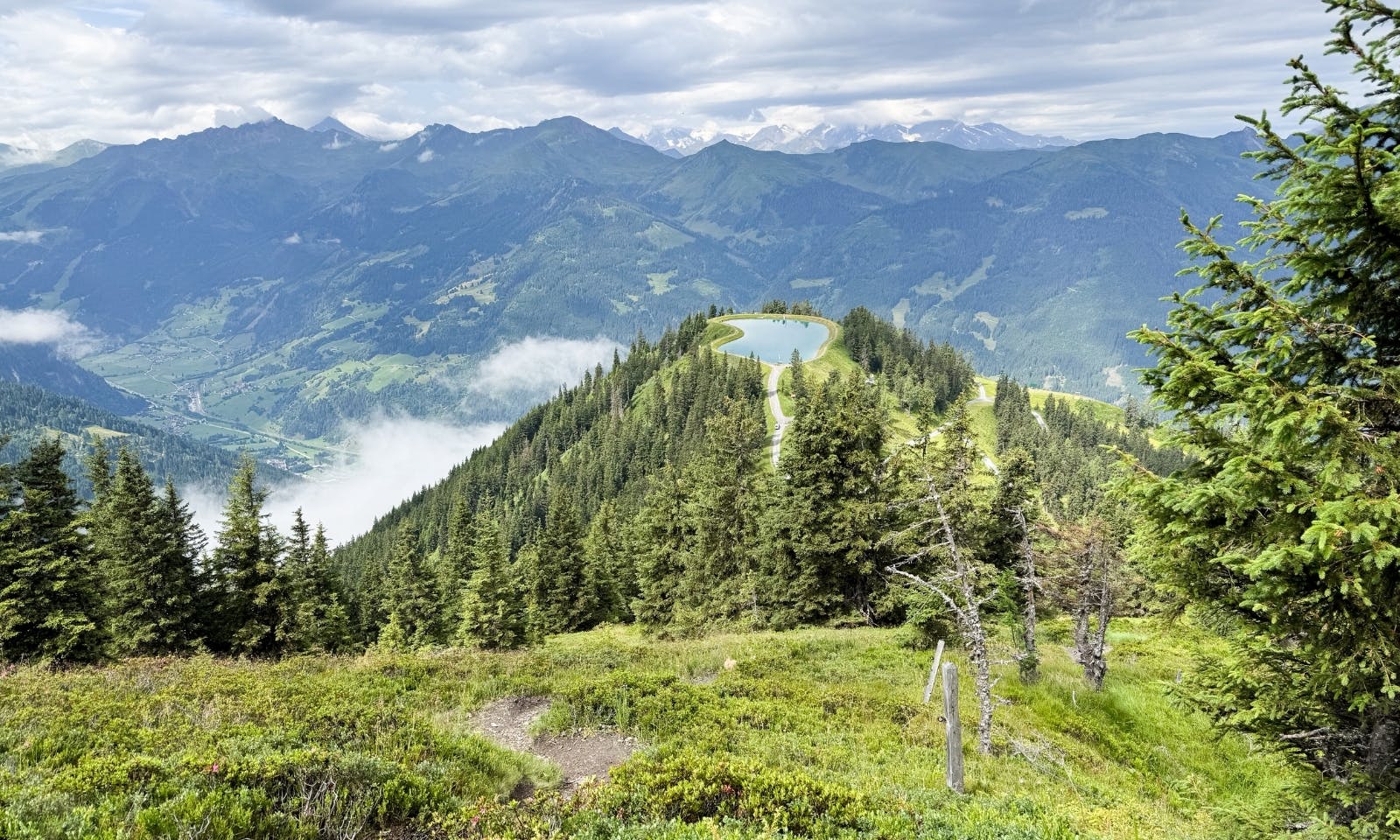 Blick auf den Spiegelsee