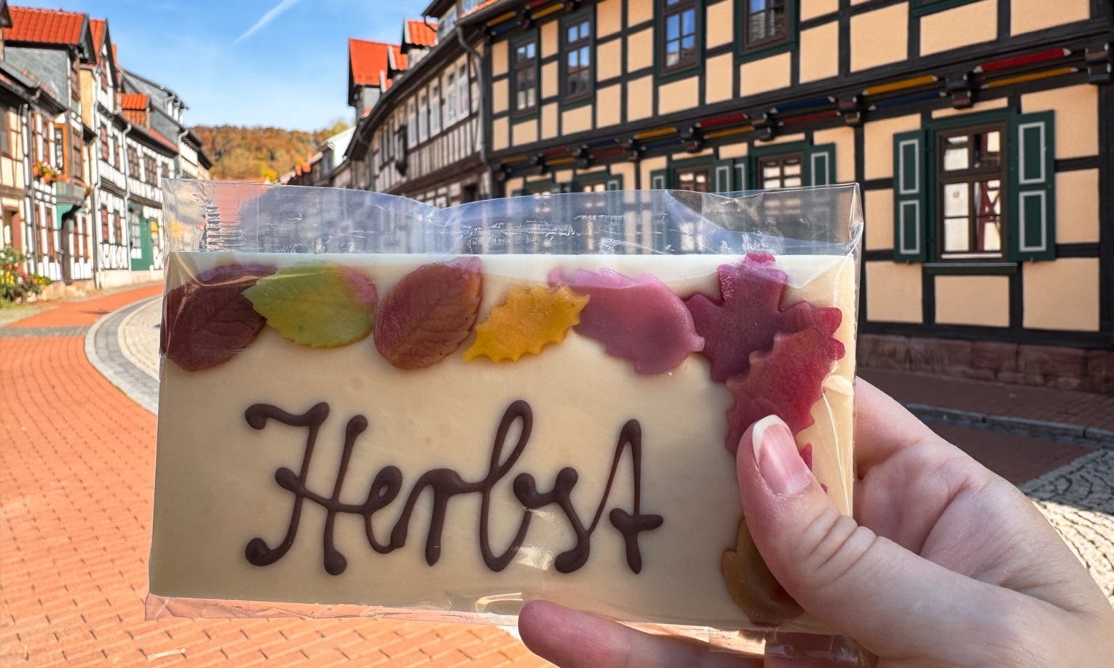 Schokolade mit der Aufschrift 'Herbst'