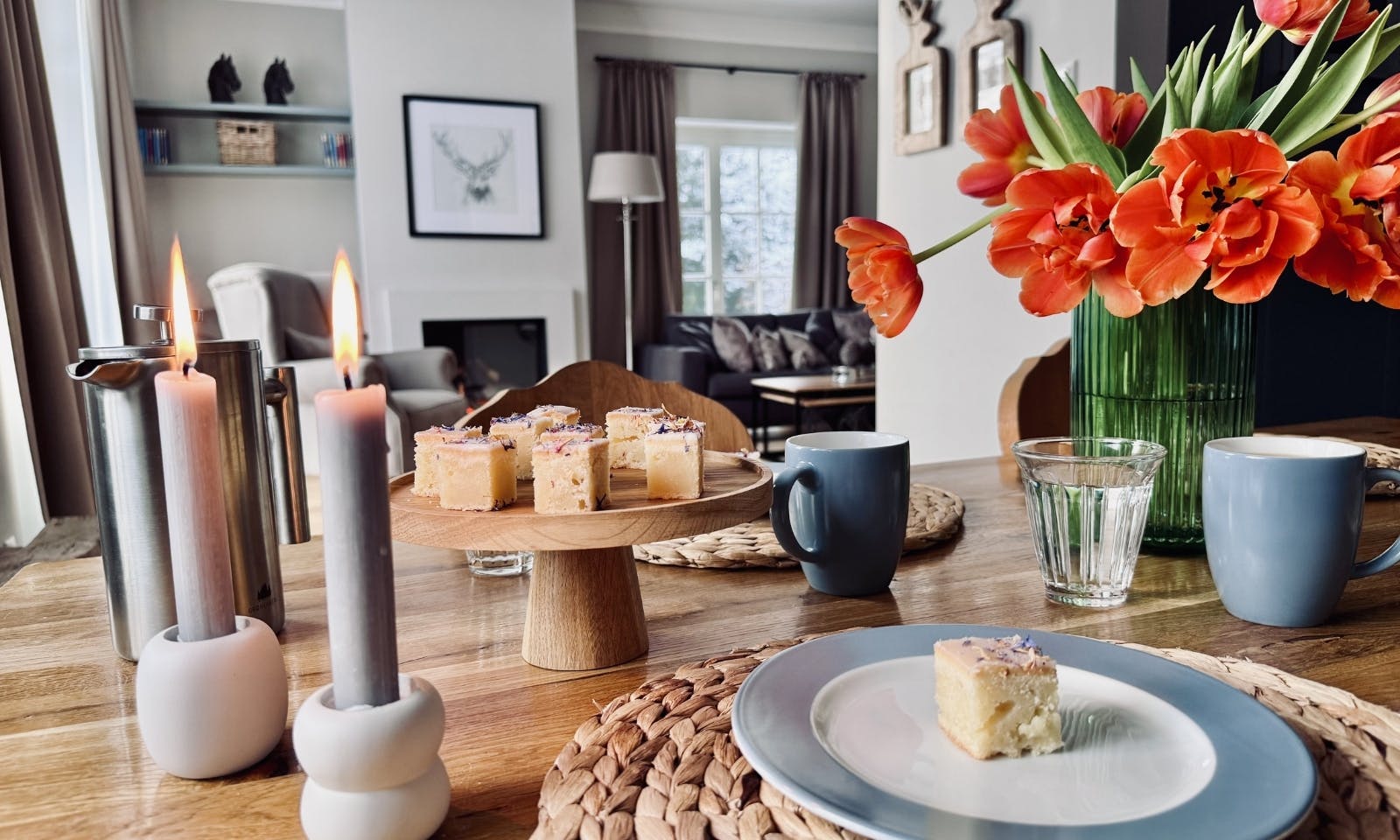 Topfkuchen mit Blüten