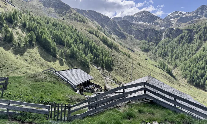 Blick auf die Kröllalm