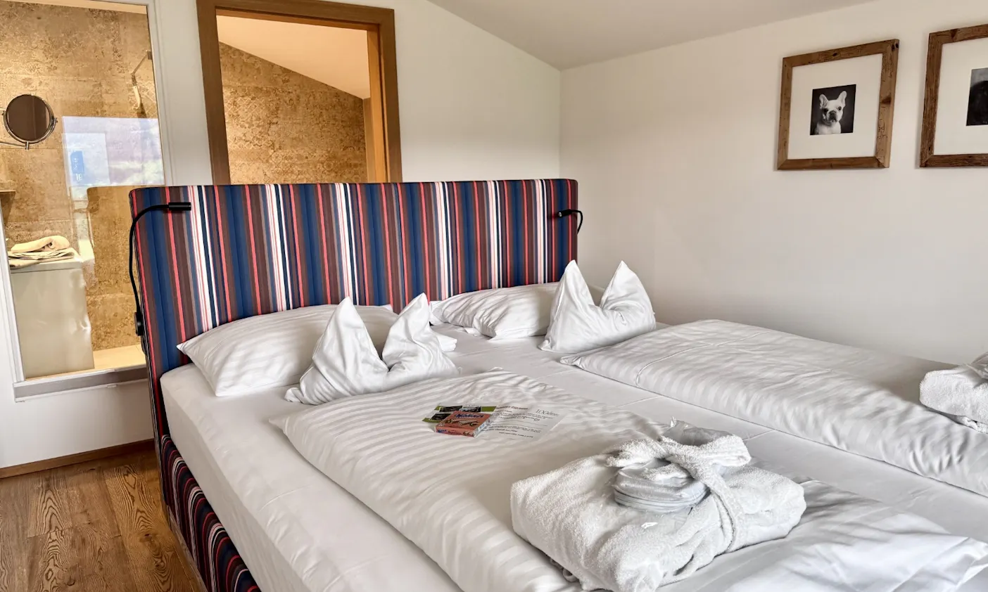 Bett im PanoramaAppartement HochOben Nr. 6