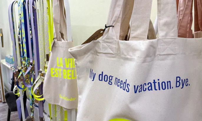 Hundeklunker Sortiment im Kölner Pop-Up-Store
