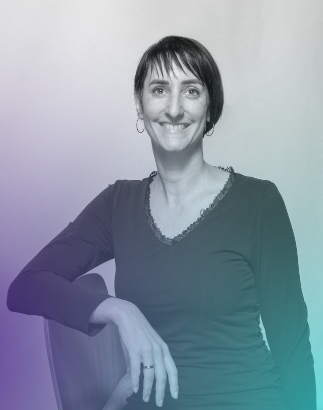 Porträt von Patrizia Palumbo mit Farbverlauf