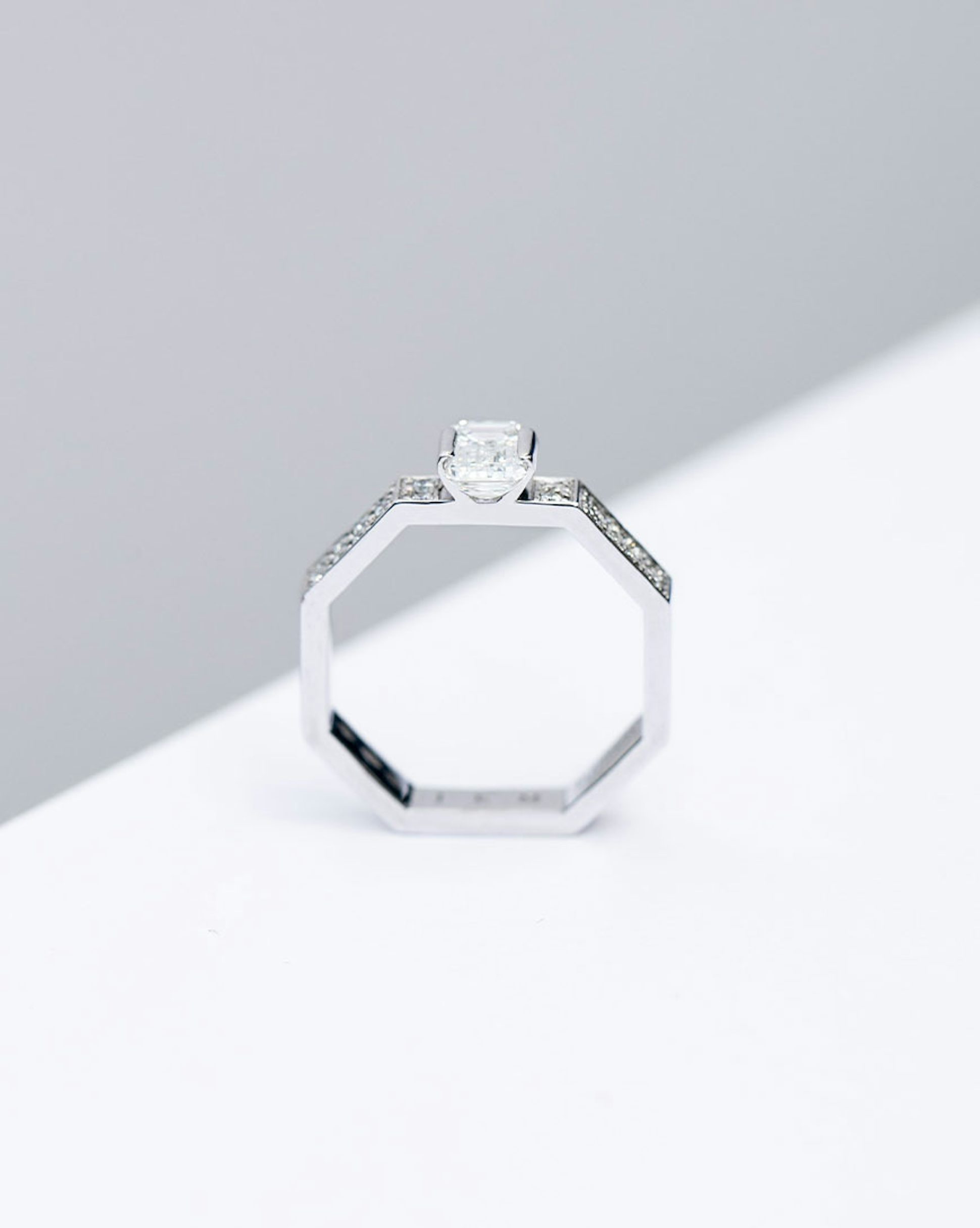 Octogone solitaire in Fairmined-certified white gold and labgrown diamonds | JEM Jewellery Ethically Minded 