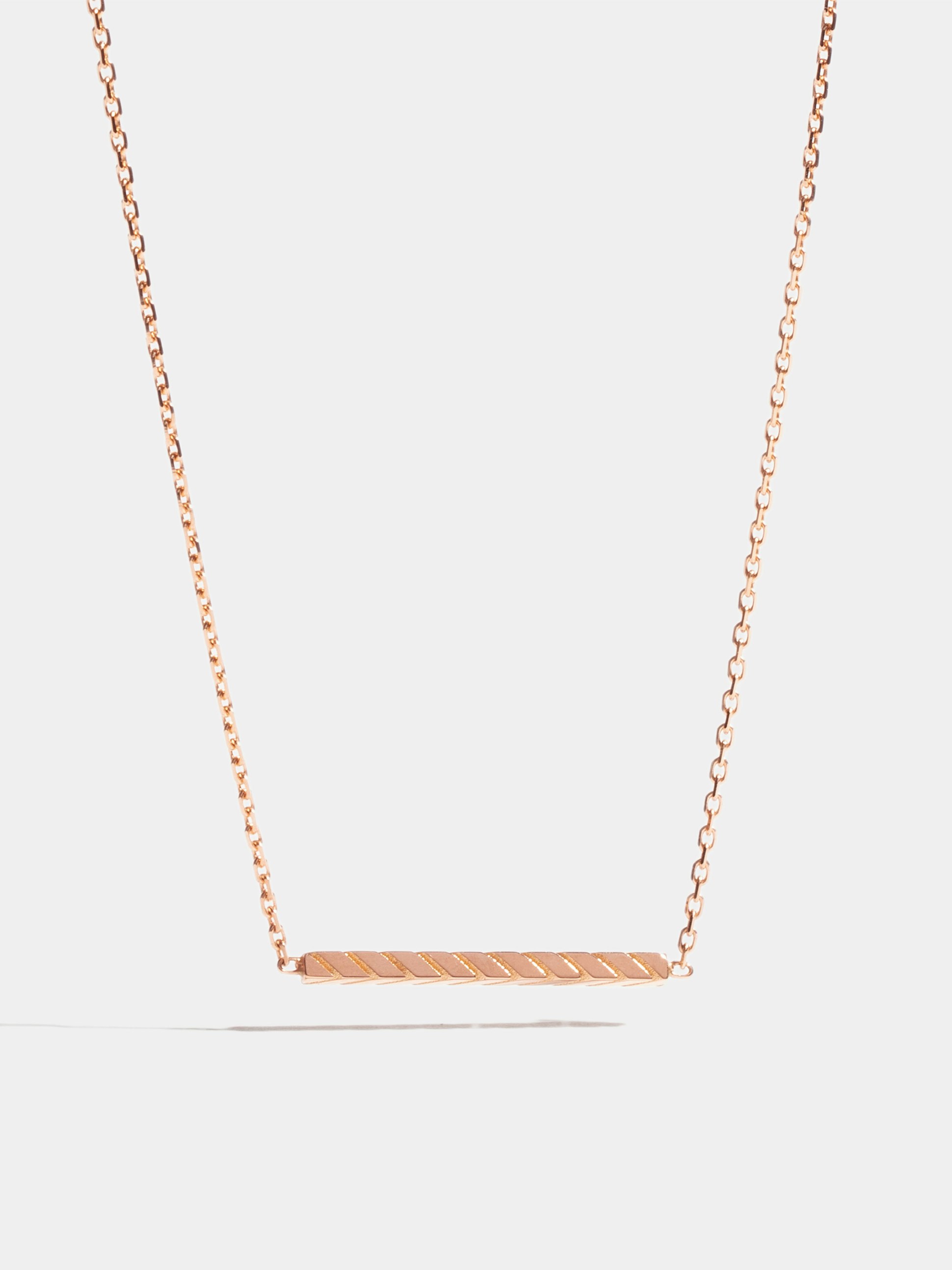 Anagramme grooved motif in rose gold 18k Fairmined ethical, on 42 cm chain