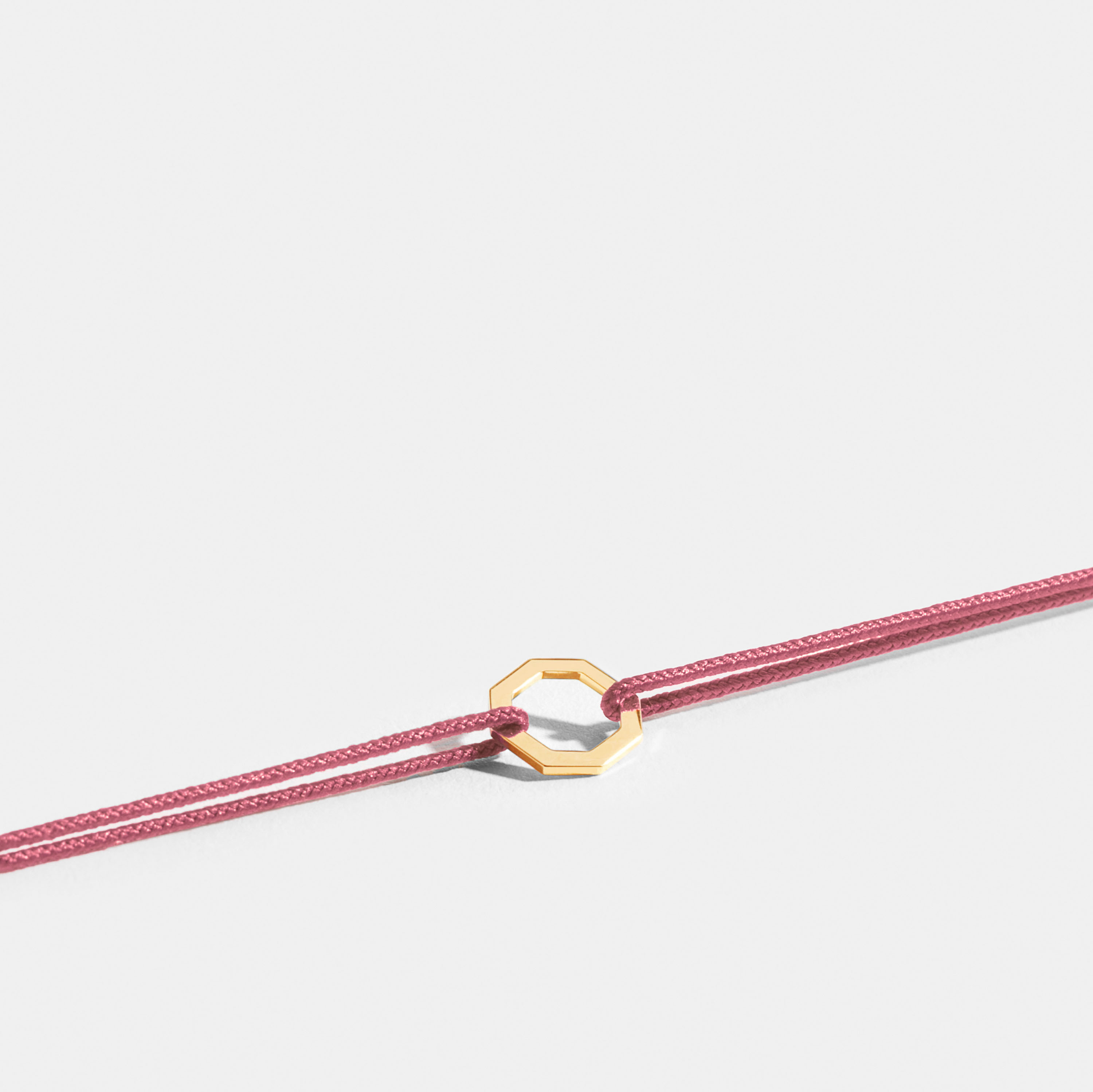 Bracelet cordon Lion or jaune main image 1
