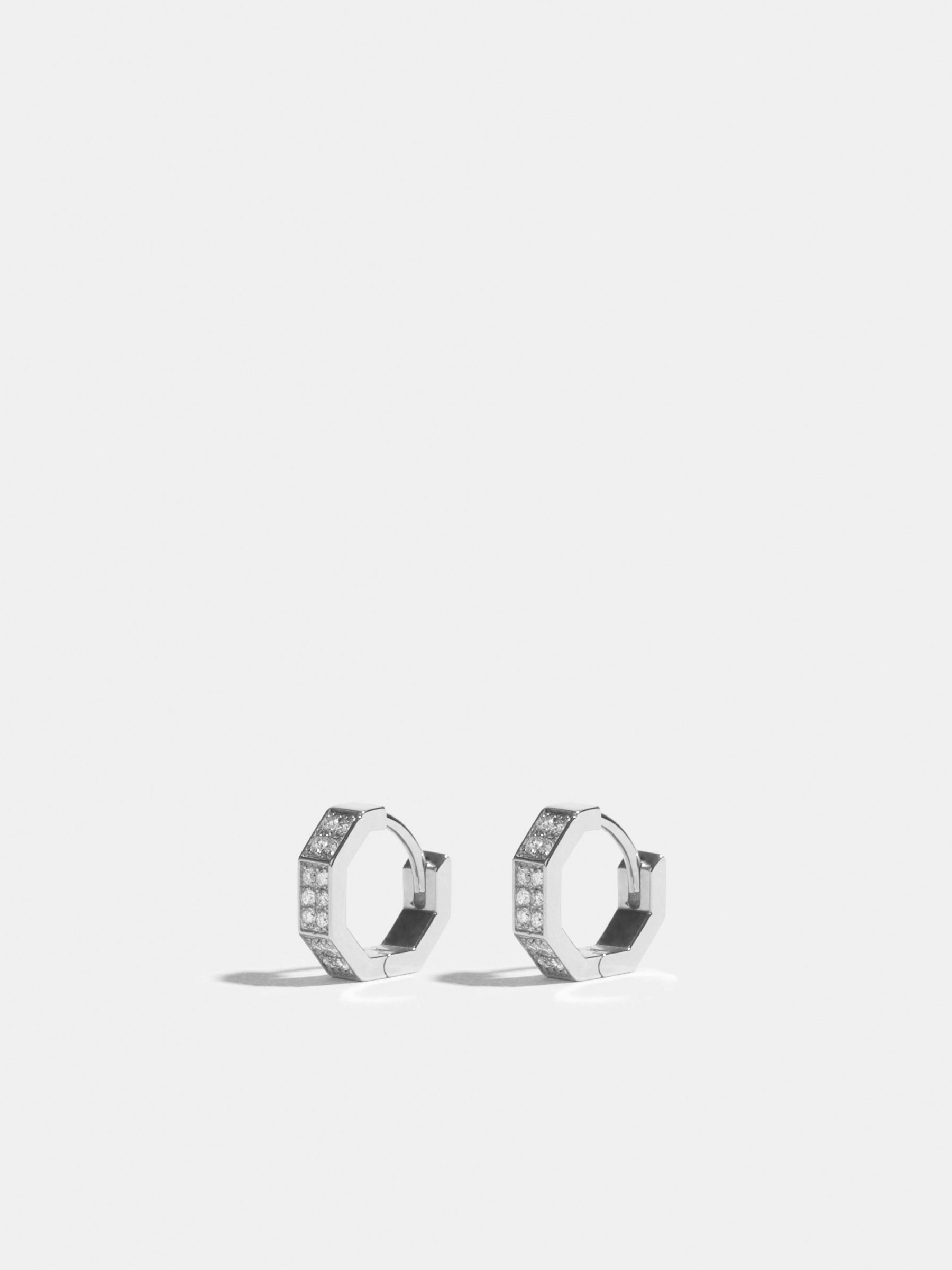 Octogone 10mm earrings in 18k Fairmined ethical white gold, paved with lab-grown diamonds, the pair.