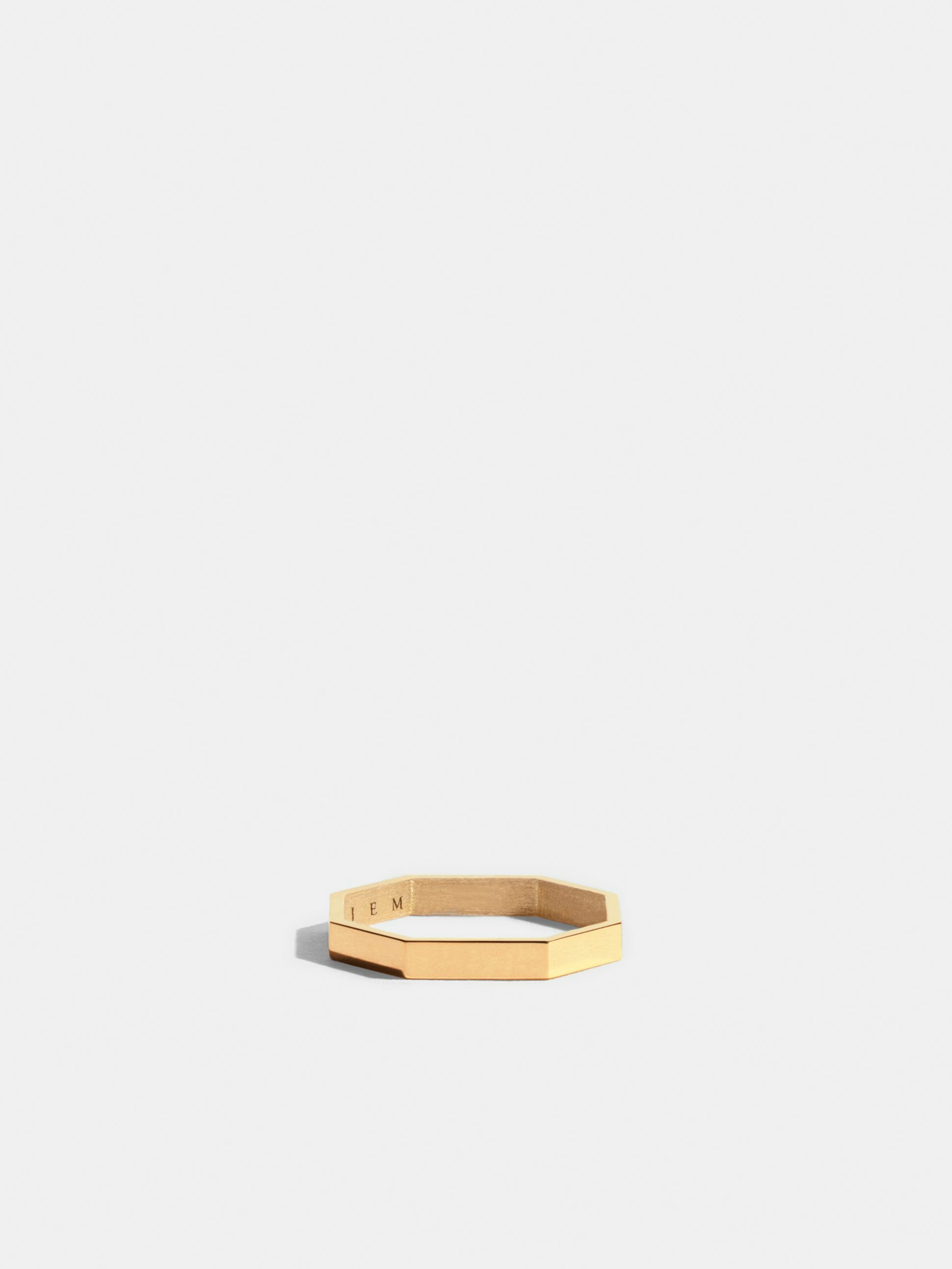 Octogone simple ring in 18k Fairmined ethical yellow gold