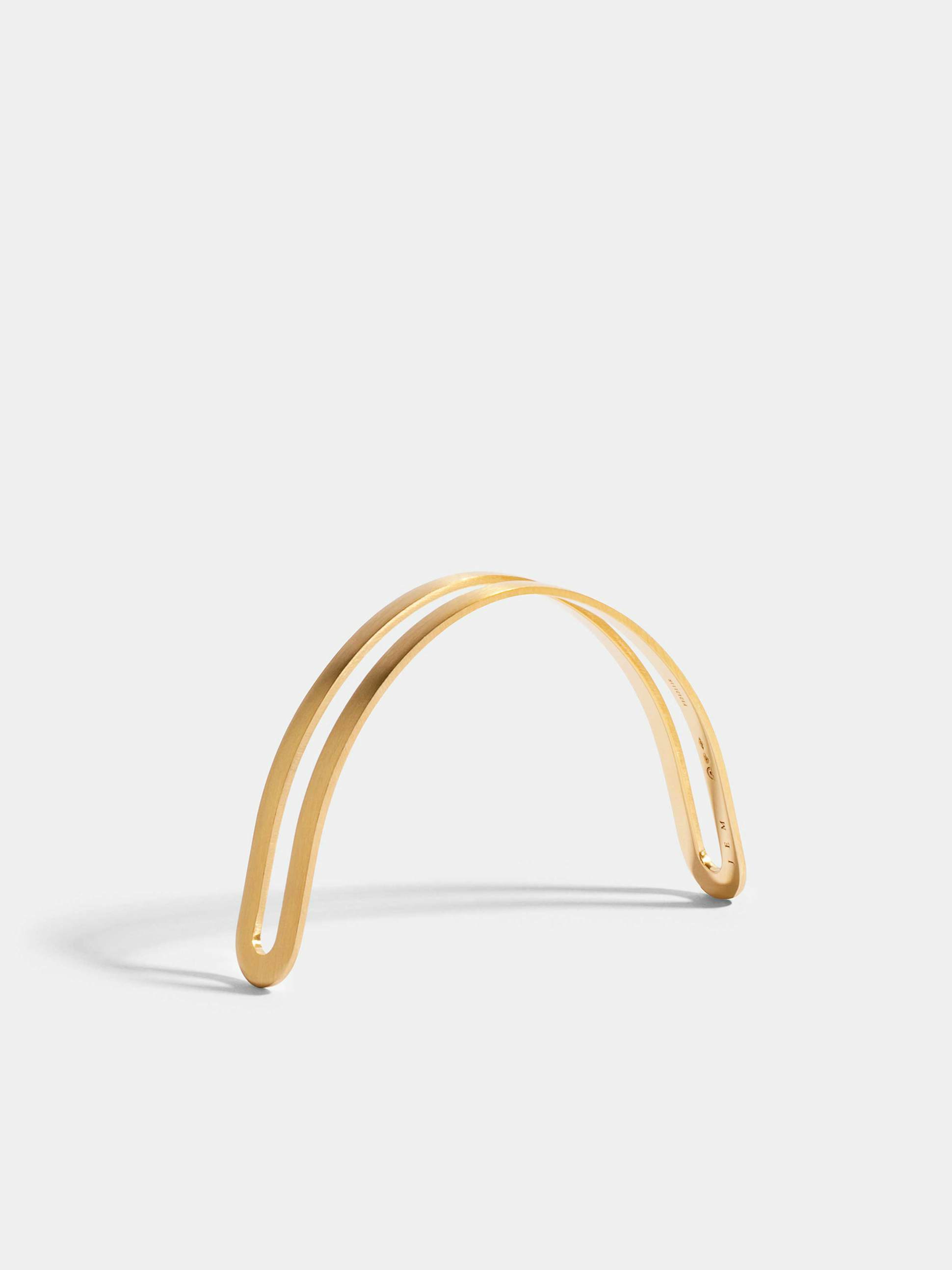 Demi-bracelet simple brossé jaune