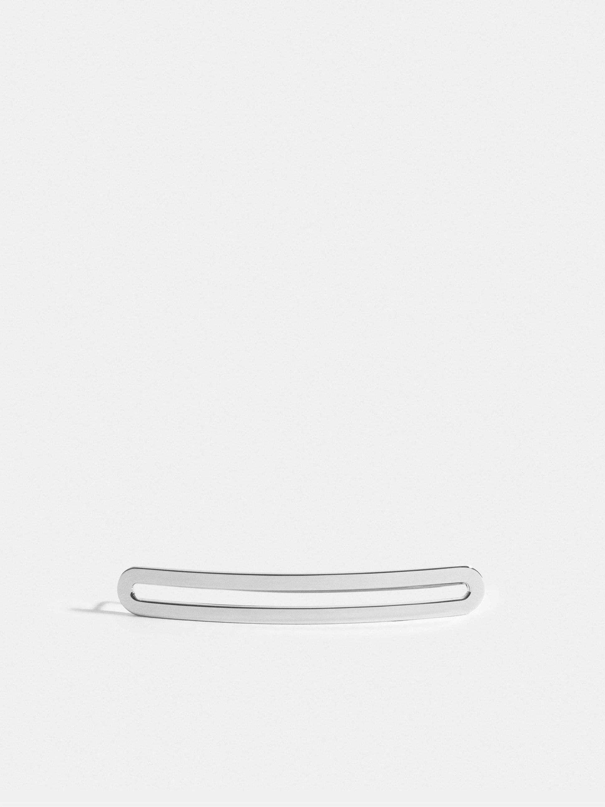 Broche Étreintes en Or blanc éthique 18 carats certifié Fairmined