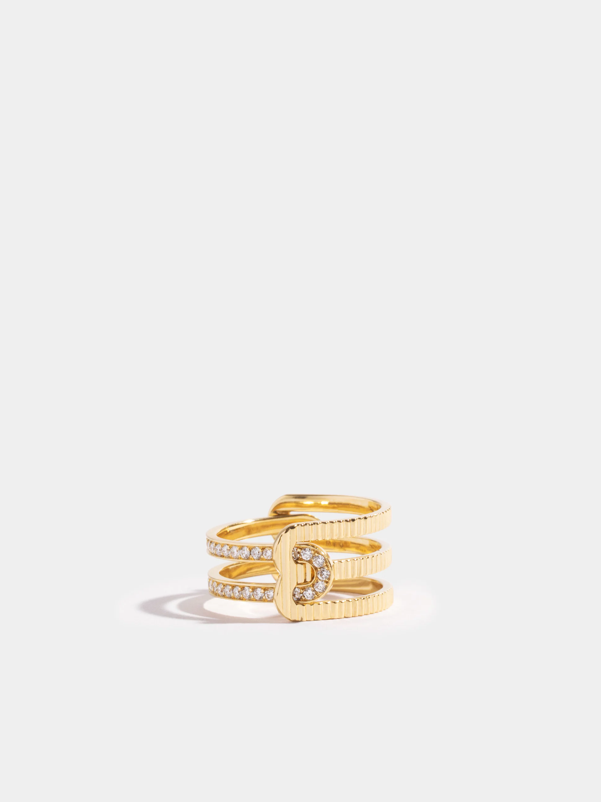 Bague Étreintes simple pavée et godronnée