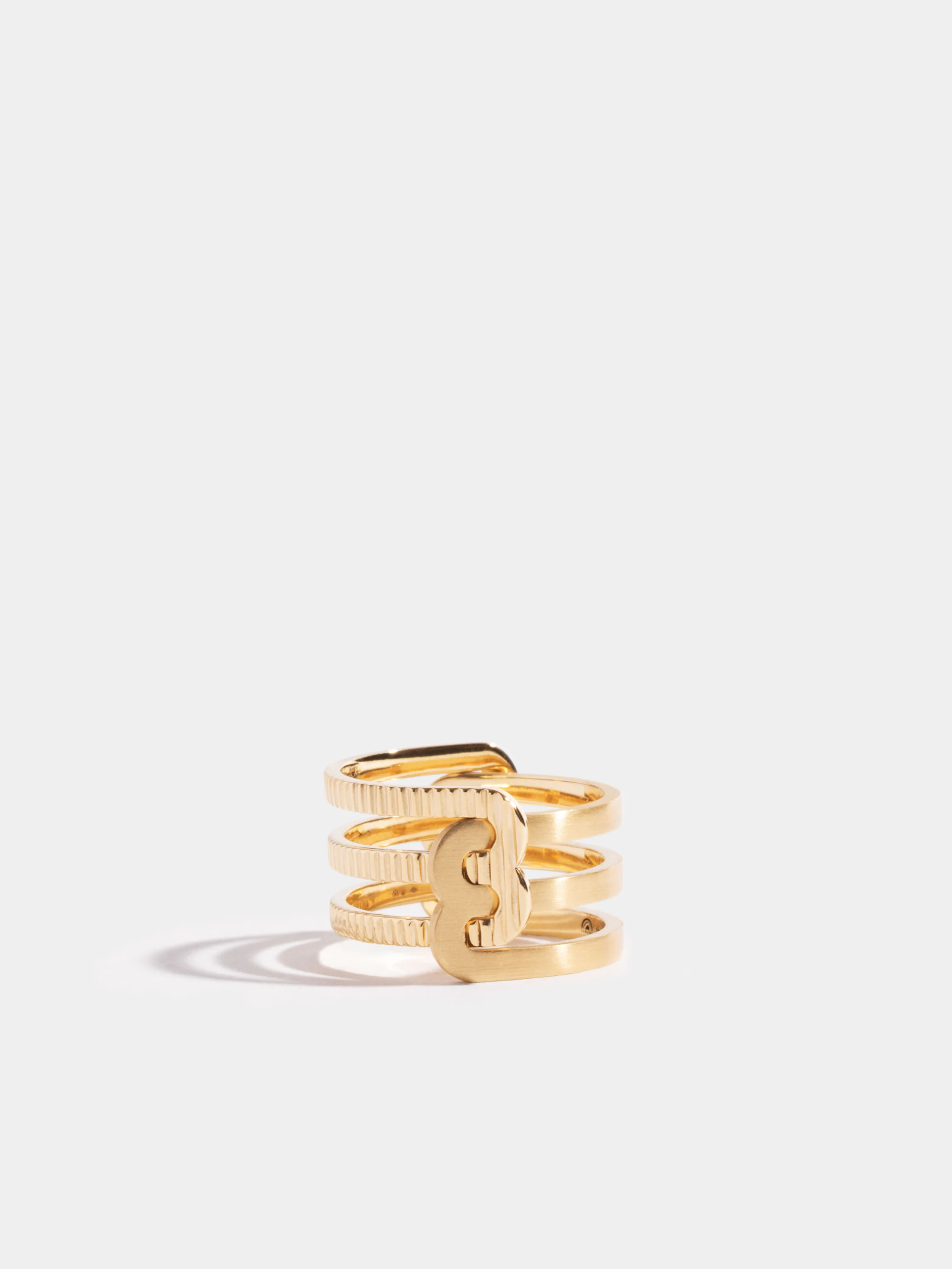 Bague Étreintes double godronnée et brossée or jaune