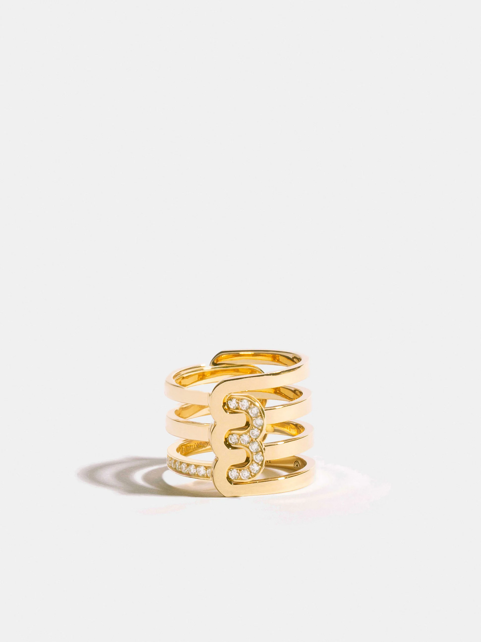 Bague Étreintes asymétrique poli brillant et semi-pavée 