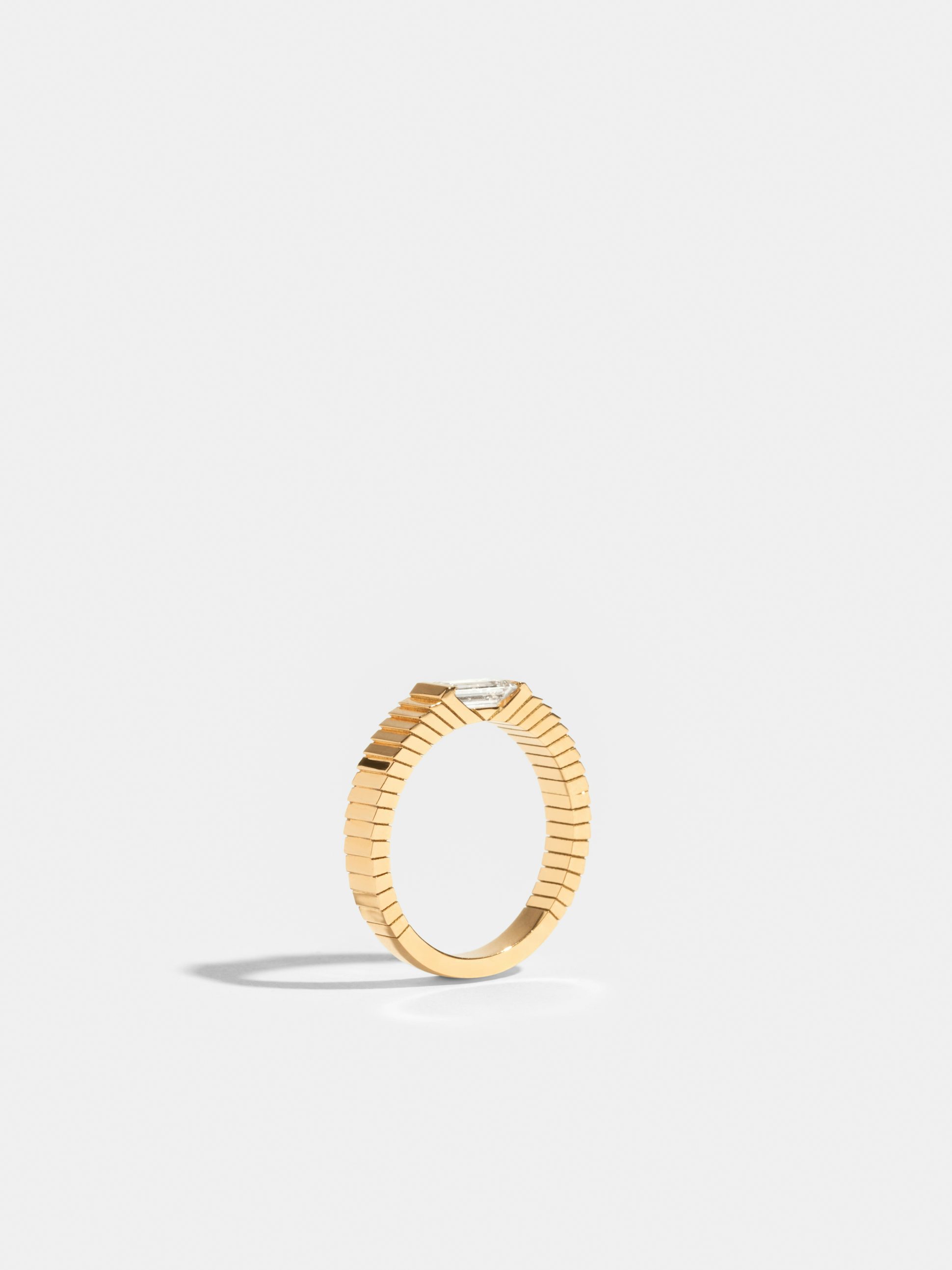 Solitaire Via - diamant baguette 0,40 ct - Or éthique 18 carats certifié Fairmined