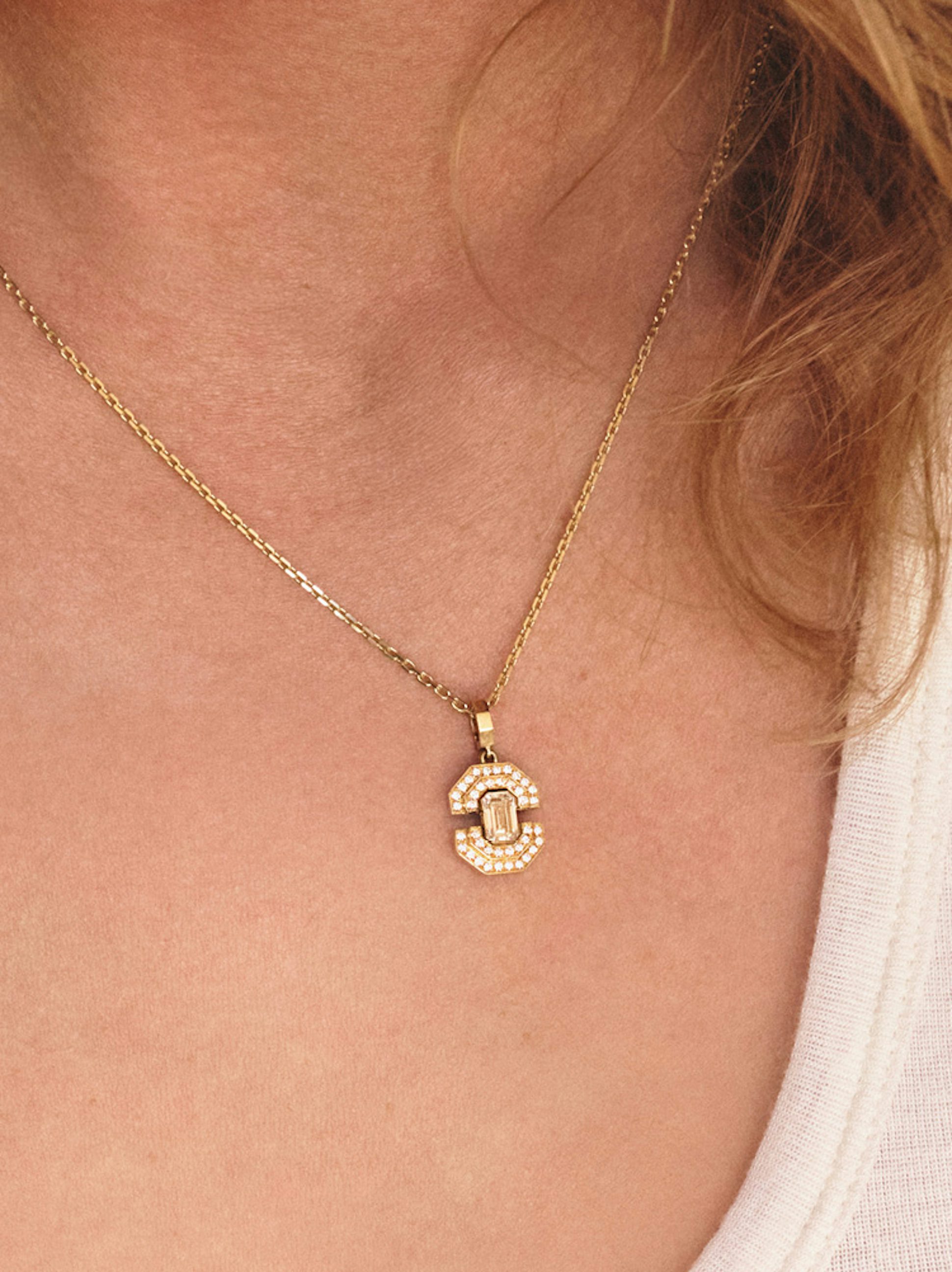 Pendentif Via émeraude grand modèle pavé sur chaine 