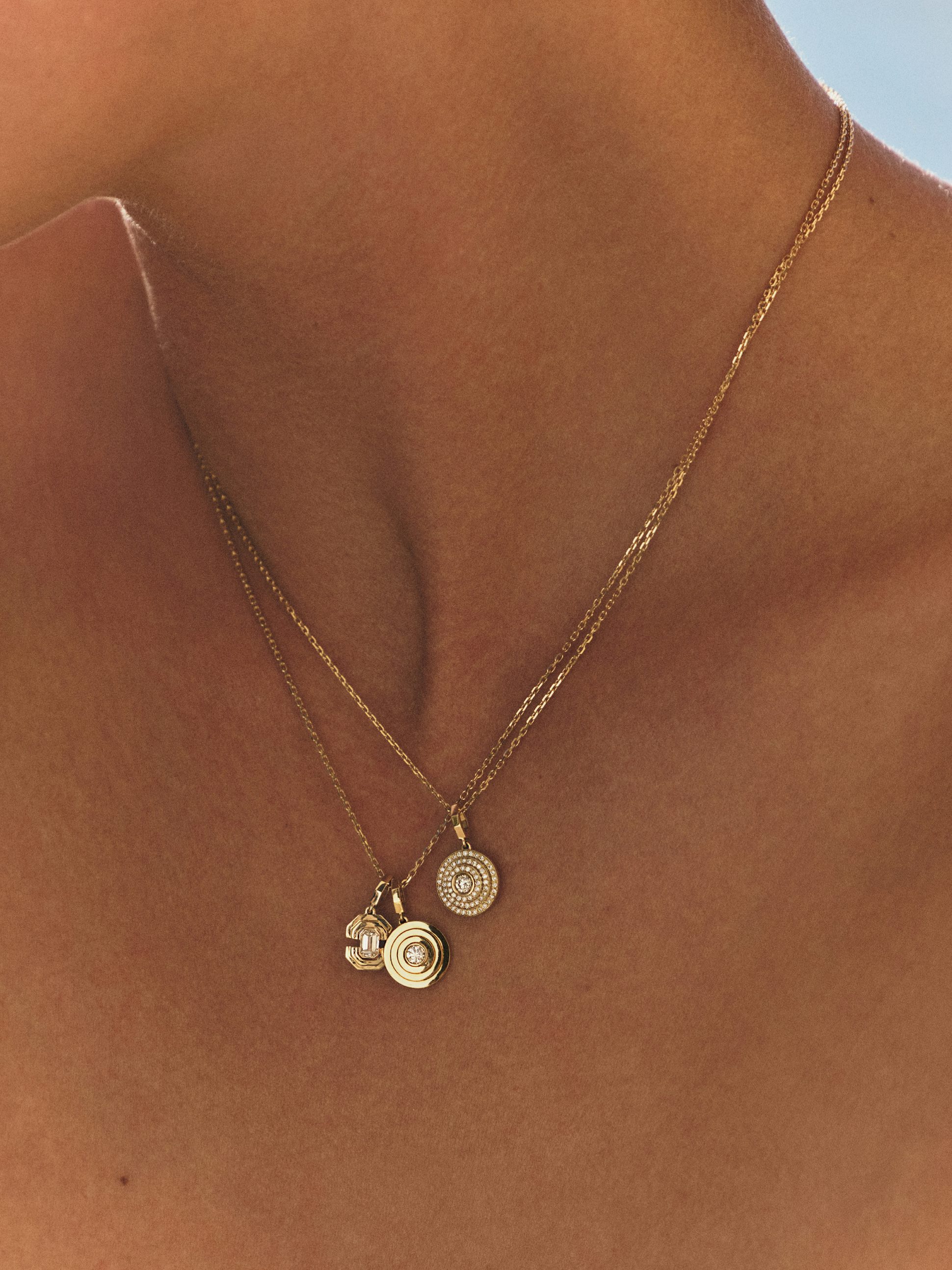 Pendentif Via taille émeraude petit modèle sur chaine