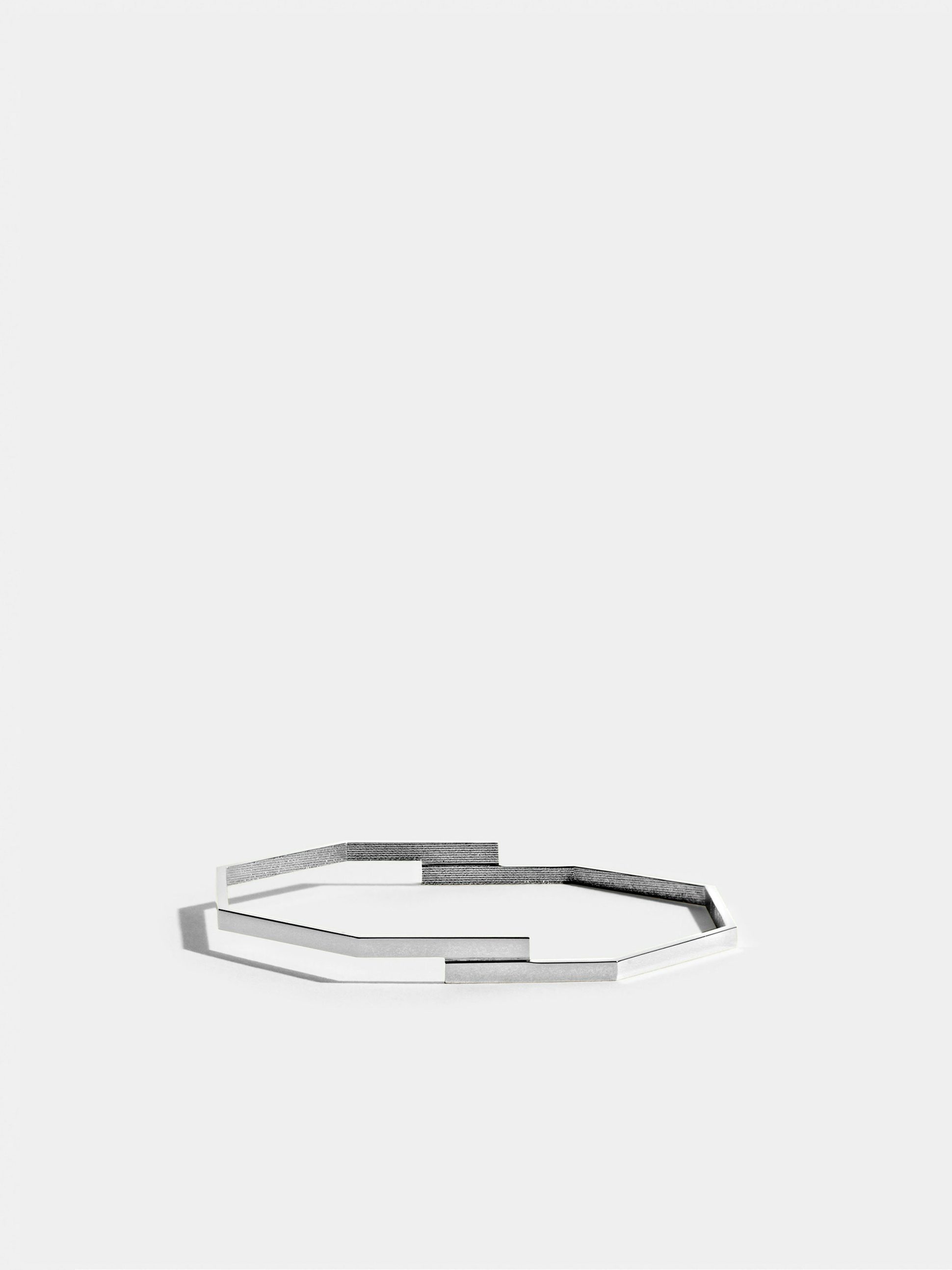 Octogone double bangle in 18k Fairmined ethical white gold