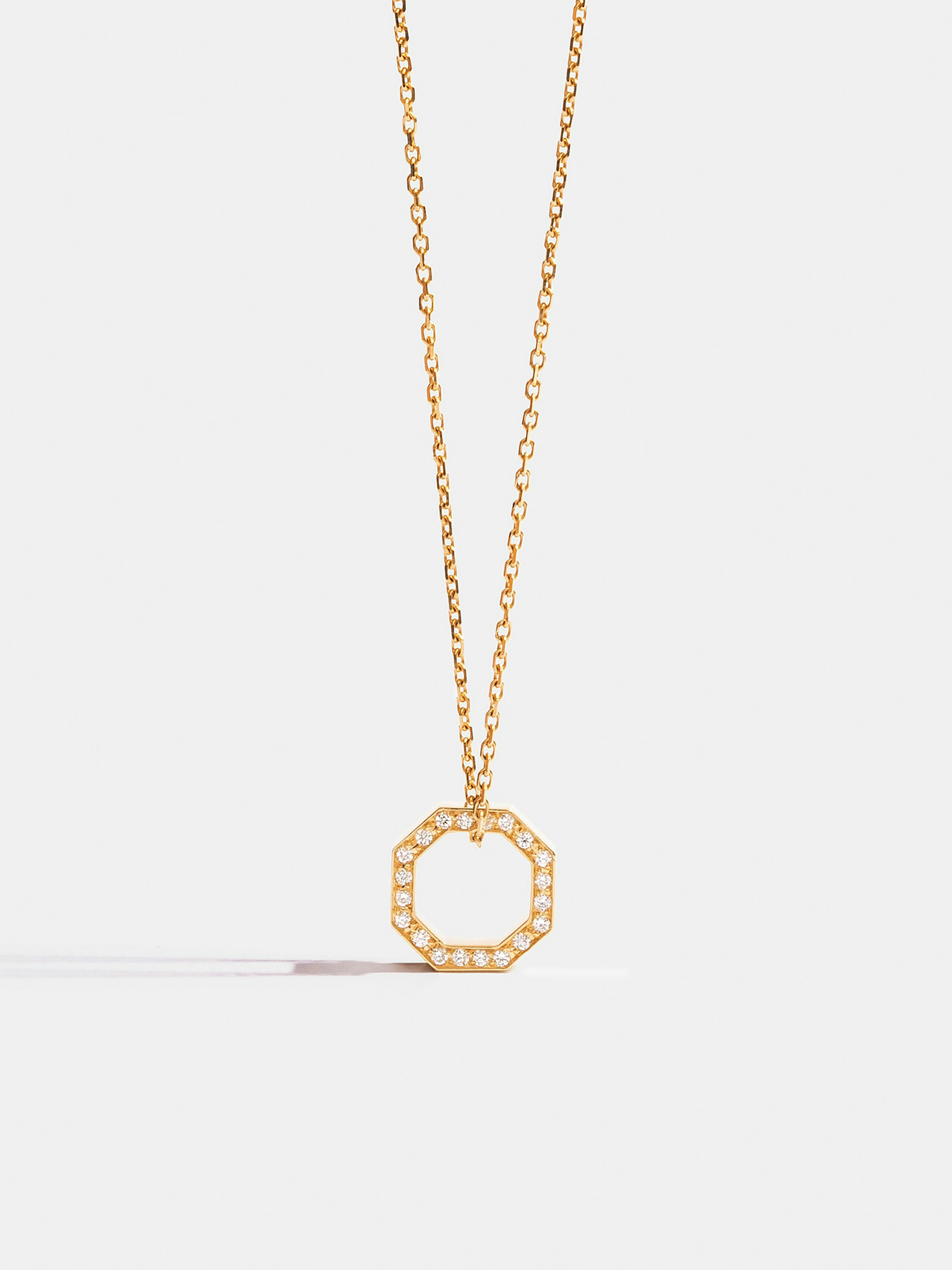 Octogone 10mm pendant in 18k Fairmined ethical yellow gold, paved with lab-grown diamonds, on a chain.