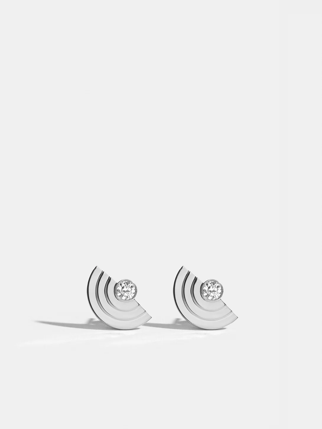 Boucles d'oreilles Via demi-jour moyen modèle