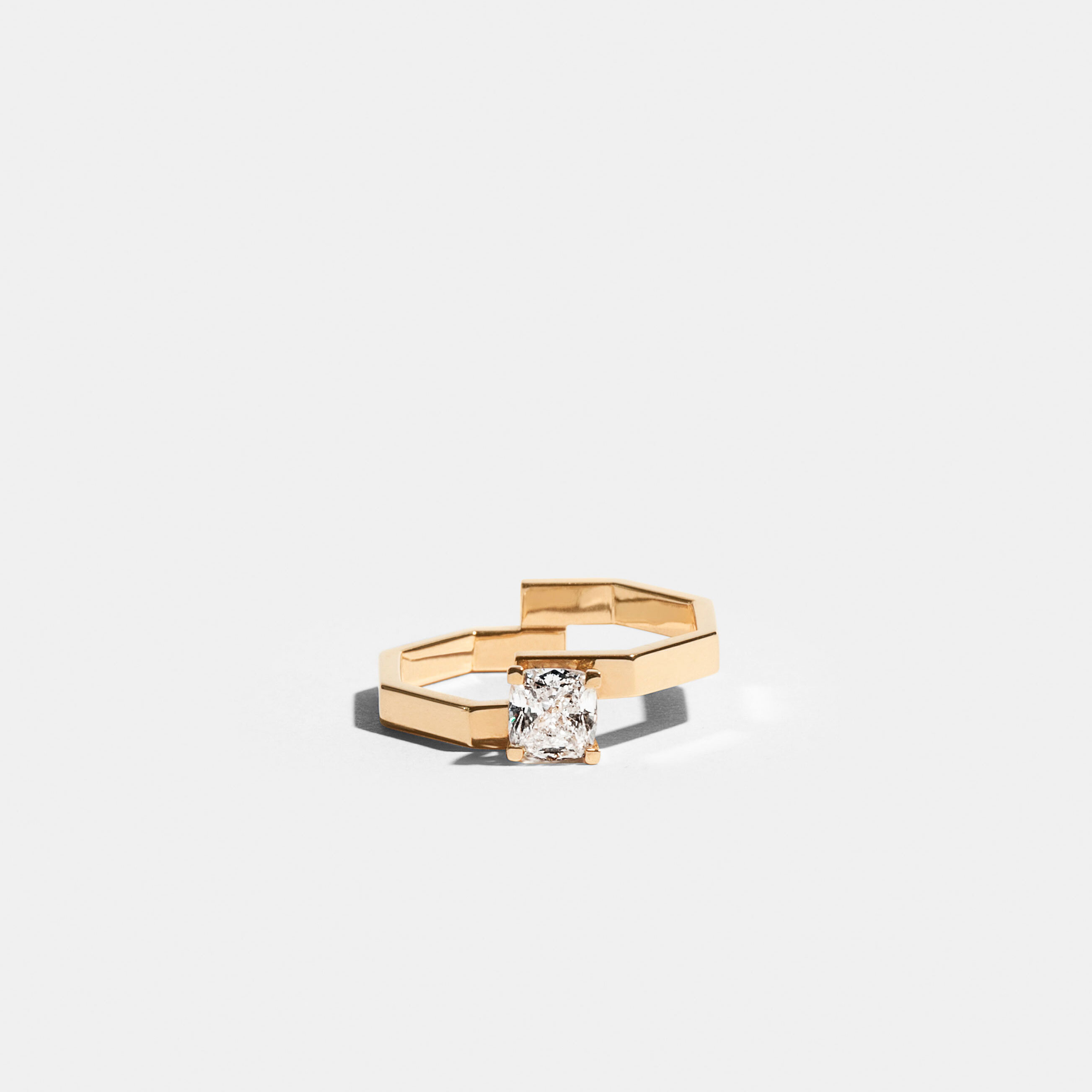 Ethique lab grown diamonds top
