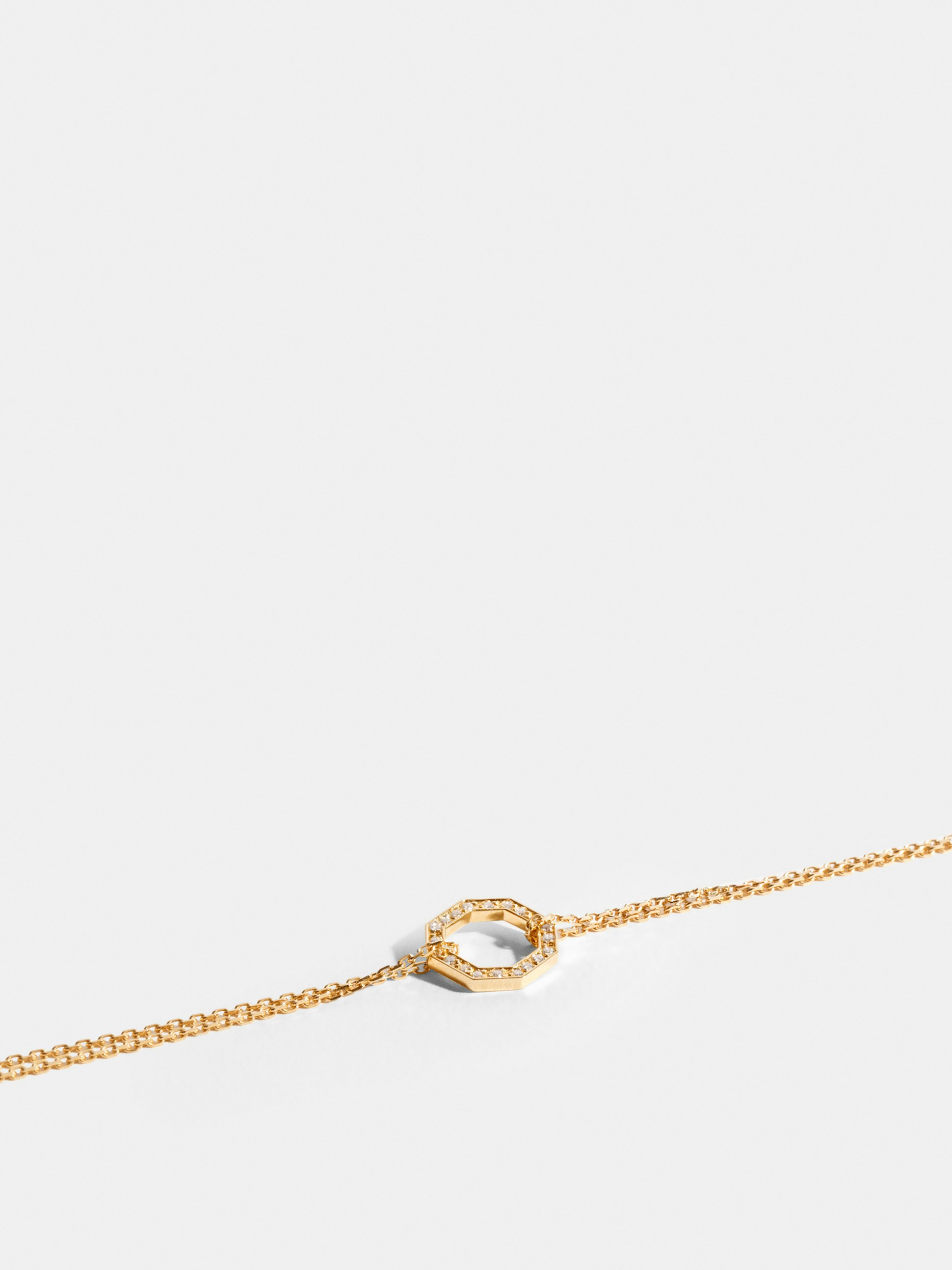 Octogone motif in 18k Fairmined ethical yellow gold, paved with lab-grown diamonds, on a chain.